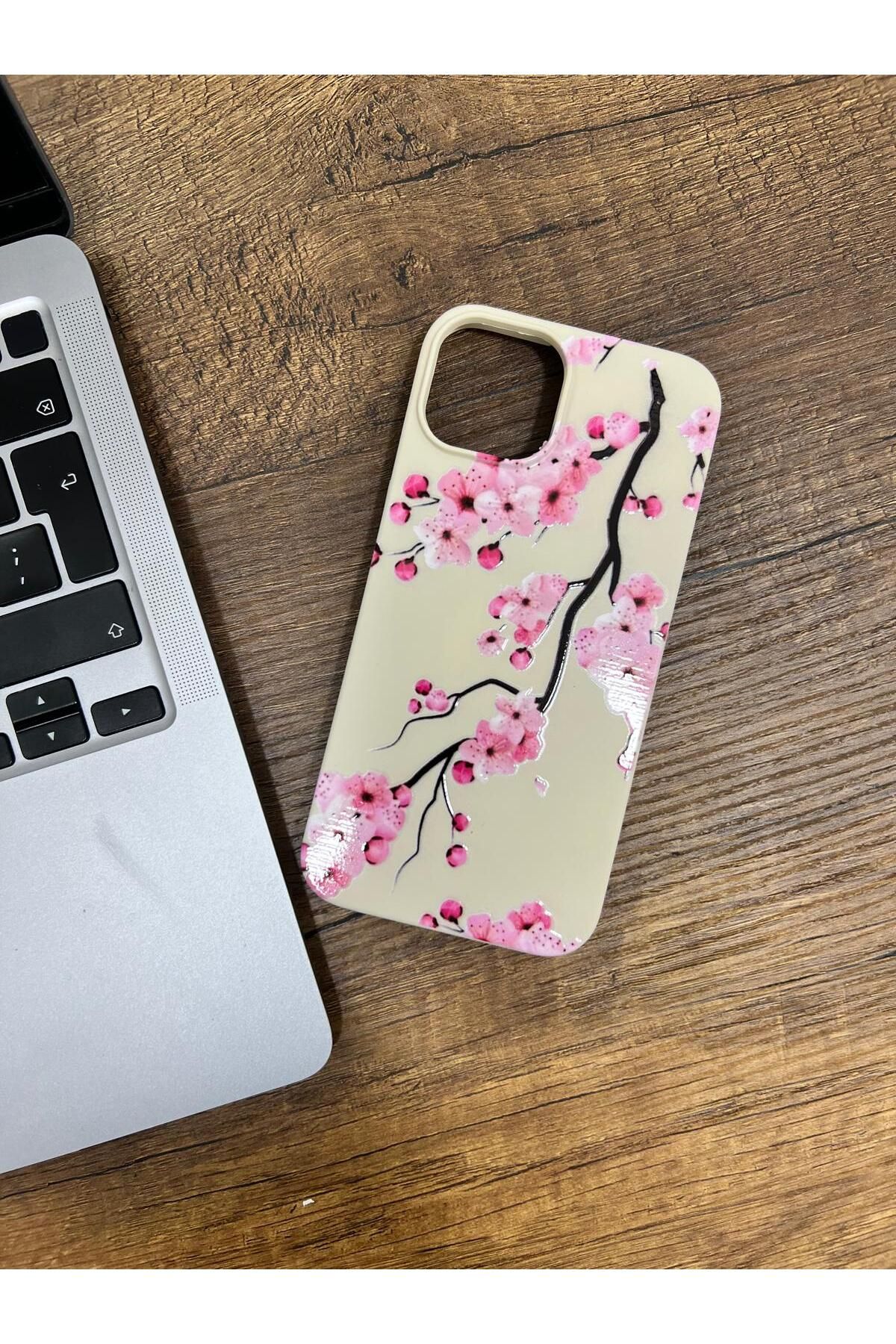 HZR Iphone 15 Bej Sakura Desenli Silikon Kılıf