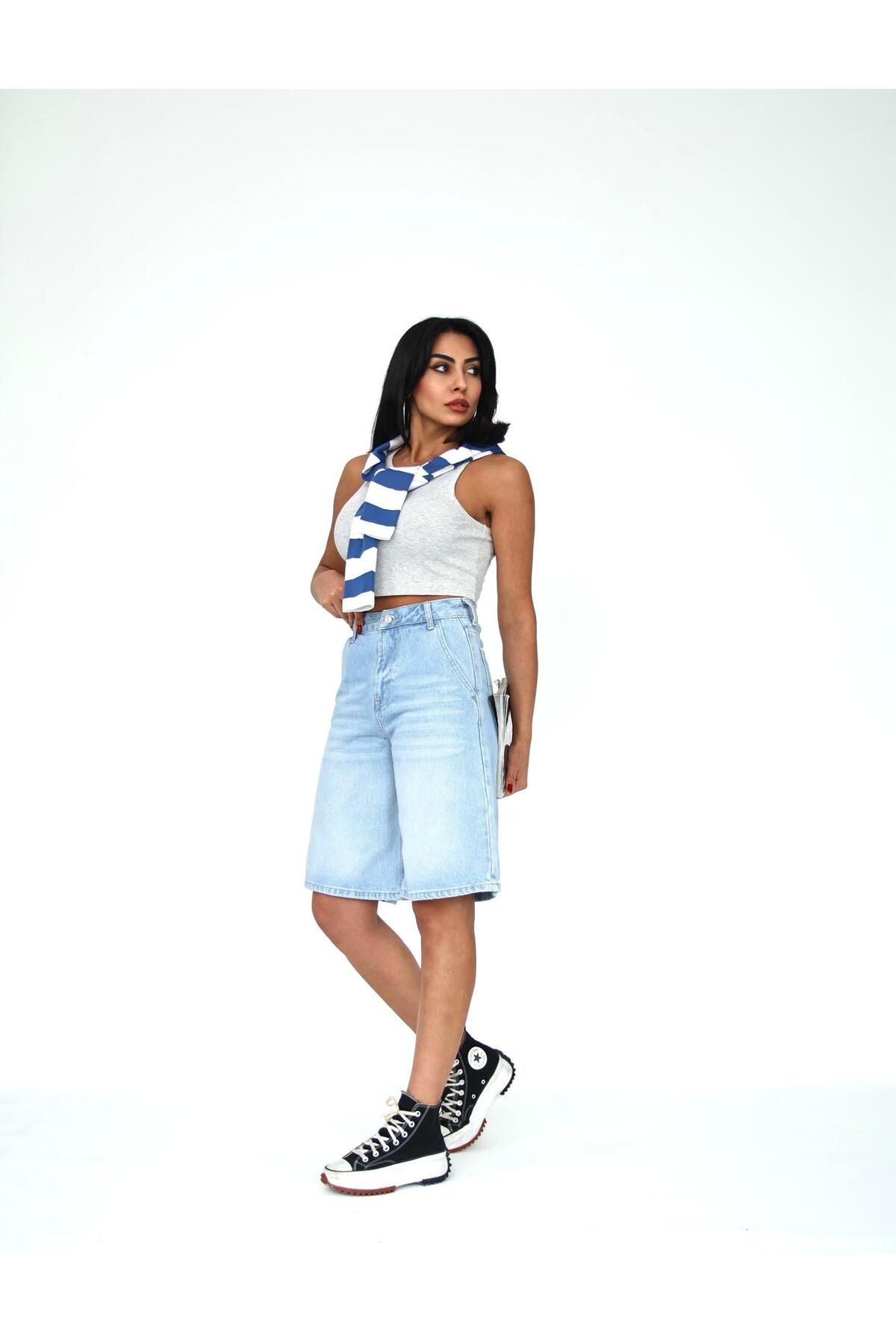 Zeo Basic-Ice Wash Bermuda Shorts 4