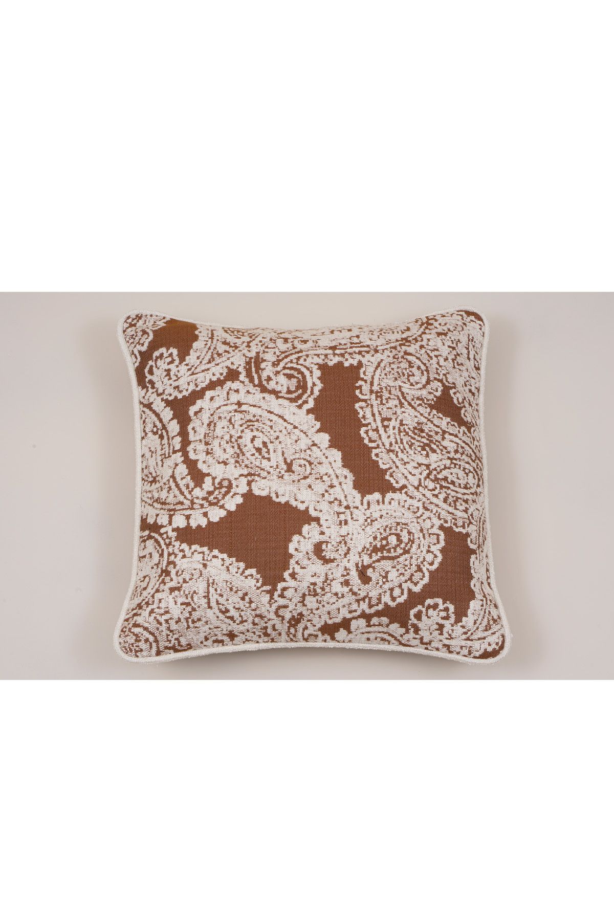 Home BELEZZA 45X45 KAHVE BEYAZ KARE KIRLENT KILIFI