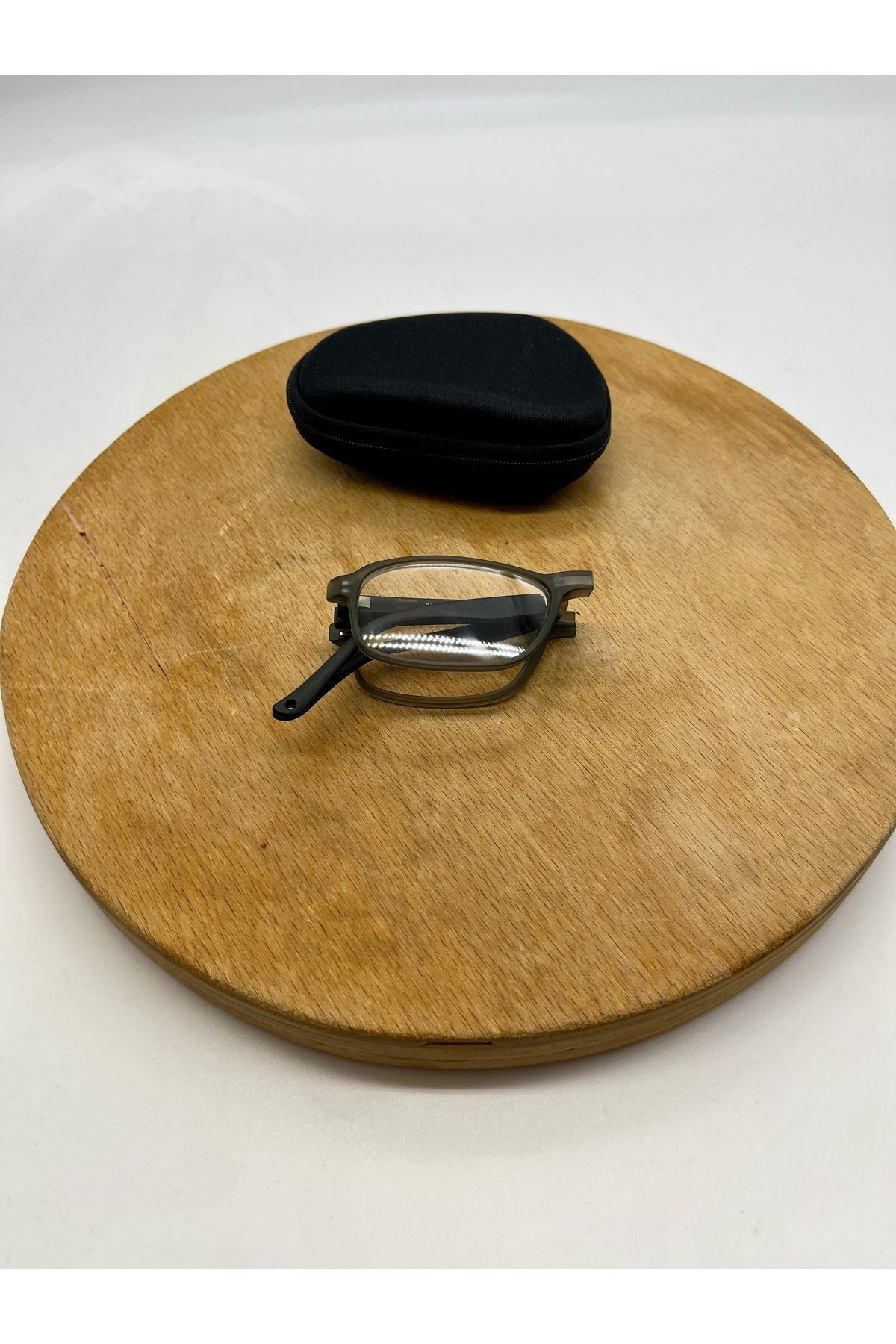 UBK Eyewear Klasik Model, Katlanabilir, Yakın Okuma Gözlük Çerçevesi, Sadece Çerçeve