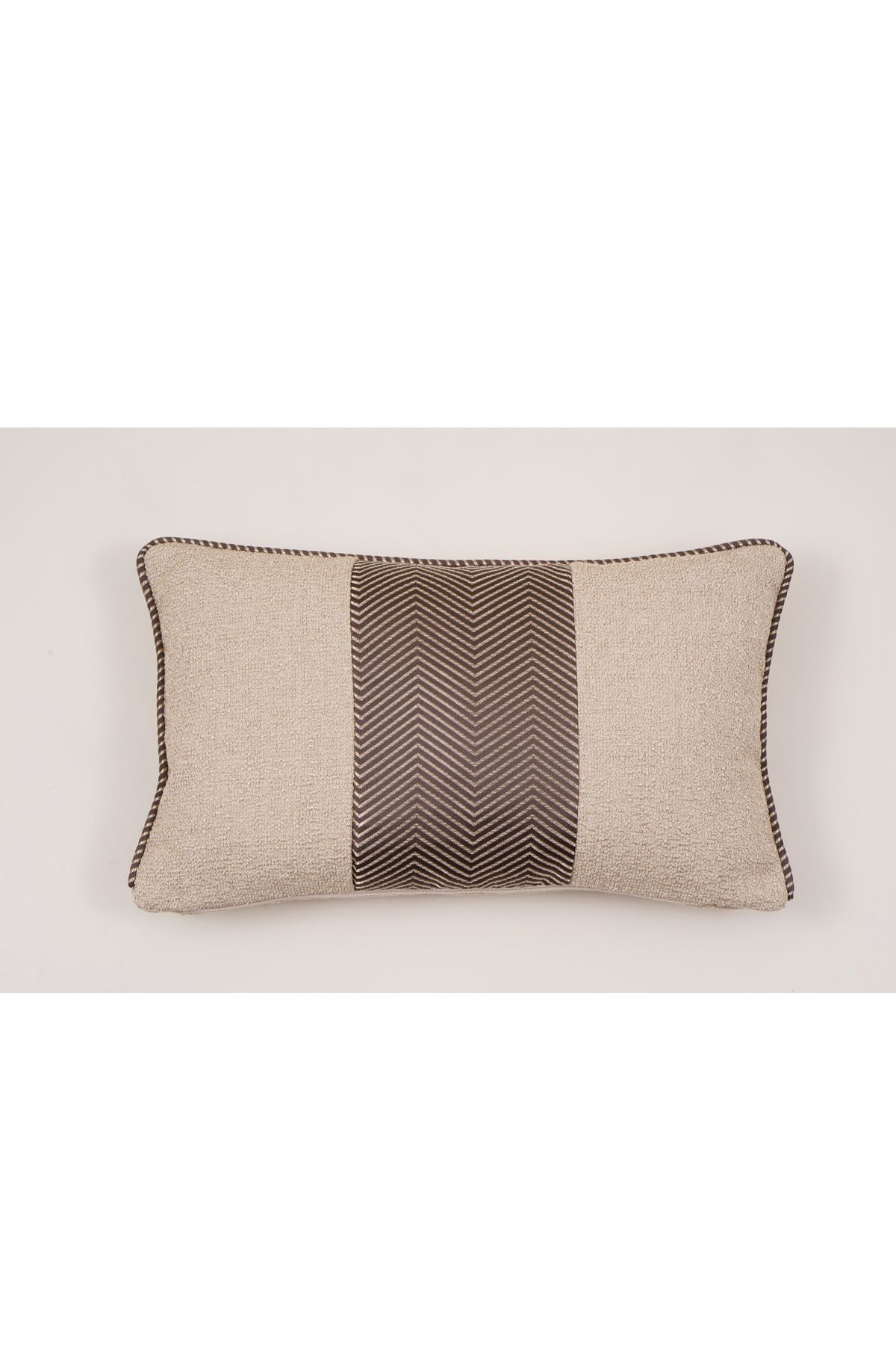Home THE ZİGZAG\30X50 DİKDÖRTGEN\KAHVERENGİ KILRENT KILIFI