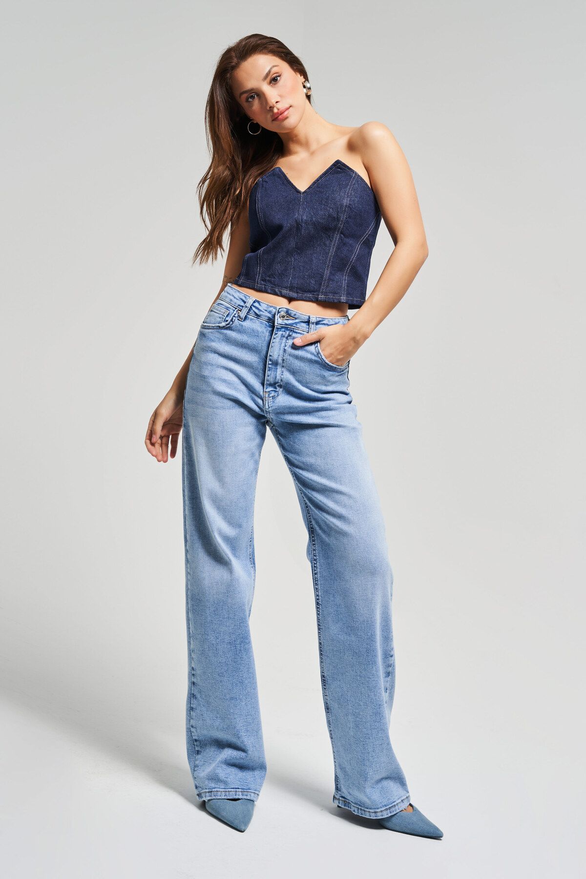 its basic Kadın Kot Rengi 4s5-27 Straight Fit Likralı Esnek Kumaş İç Boy 83 Cm Yüksek Bel Denim Jean