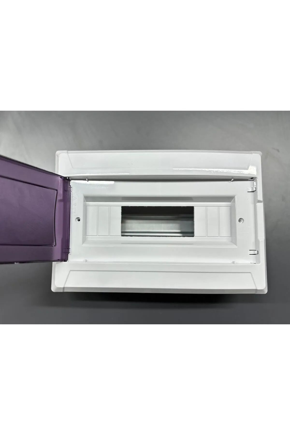 Depa-Surface Mounted 12-Socket Fuse Box Compact and Safe Solution Electrical Panel 2