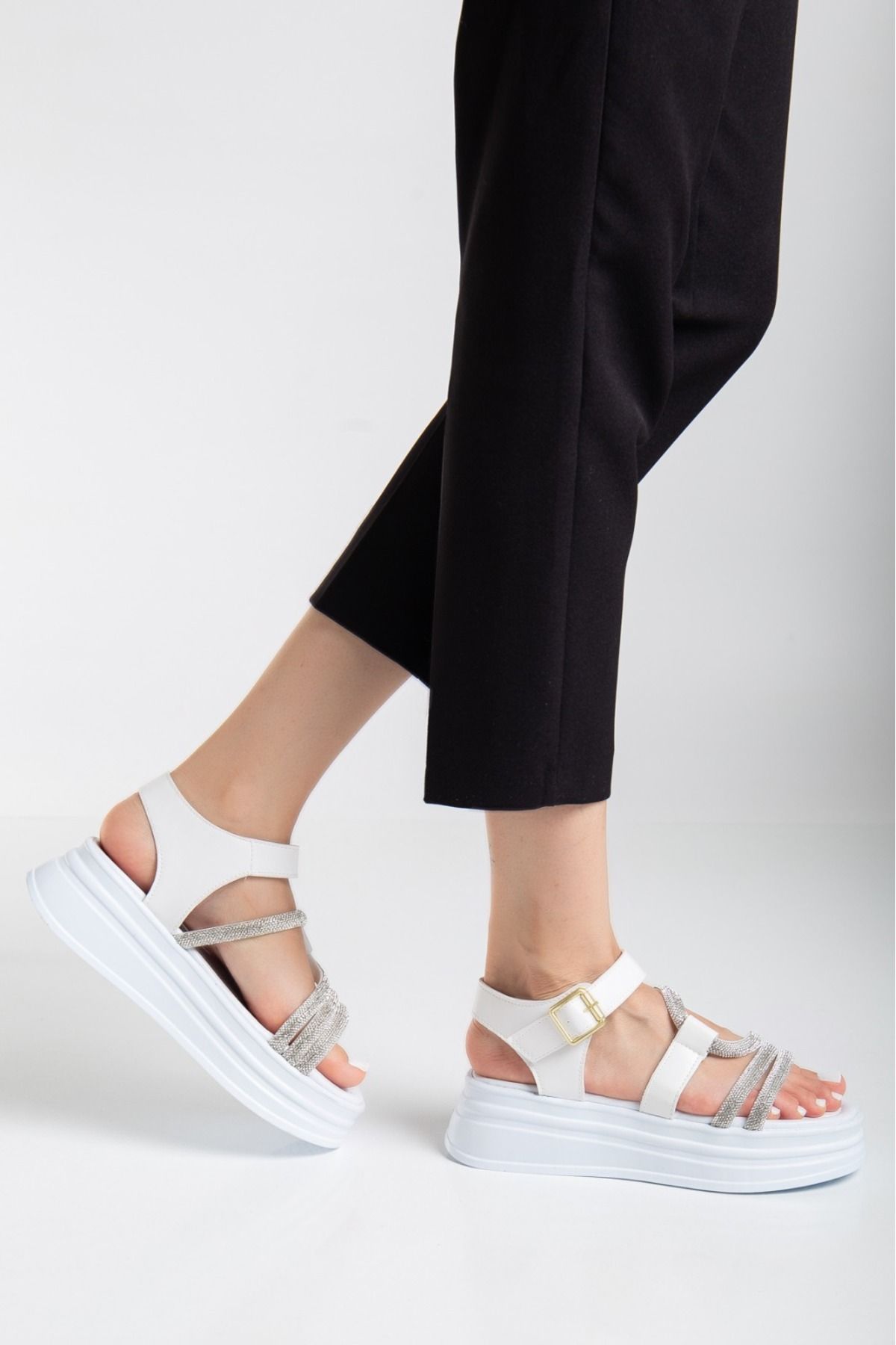 DADWOLF Taşlı Platform Dolgu Taban Sandalet