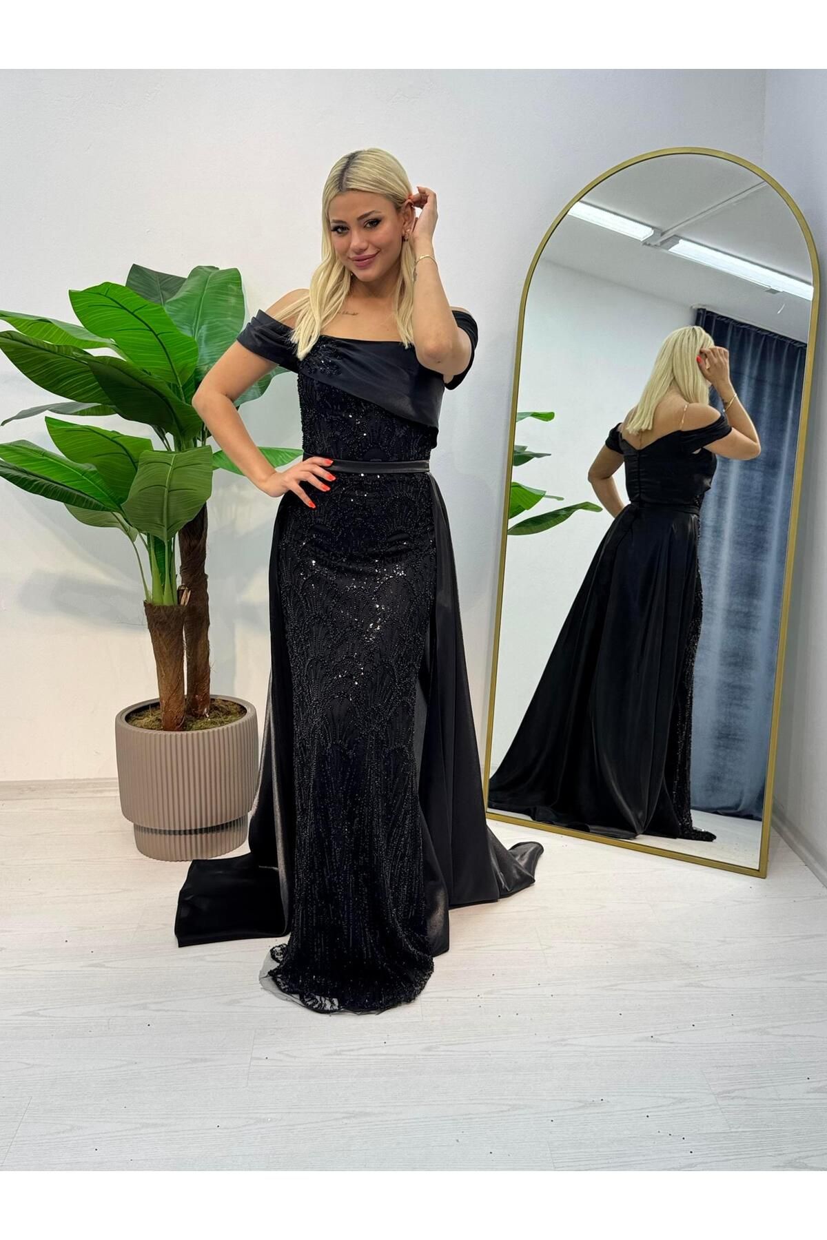 E&A Eren Abiye Madonna Yaka Pelerin Detaylı Boncuk İşlemeli Balık Abiye