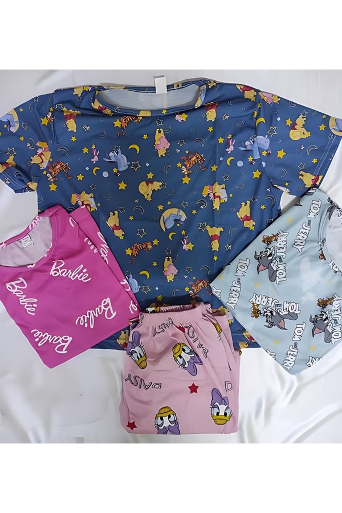 PEMBİŞ HOMEWEAR 4 LÜ SET Kod 0015 EE