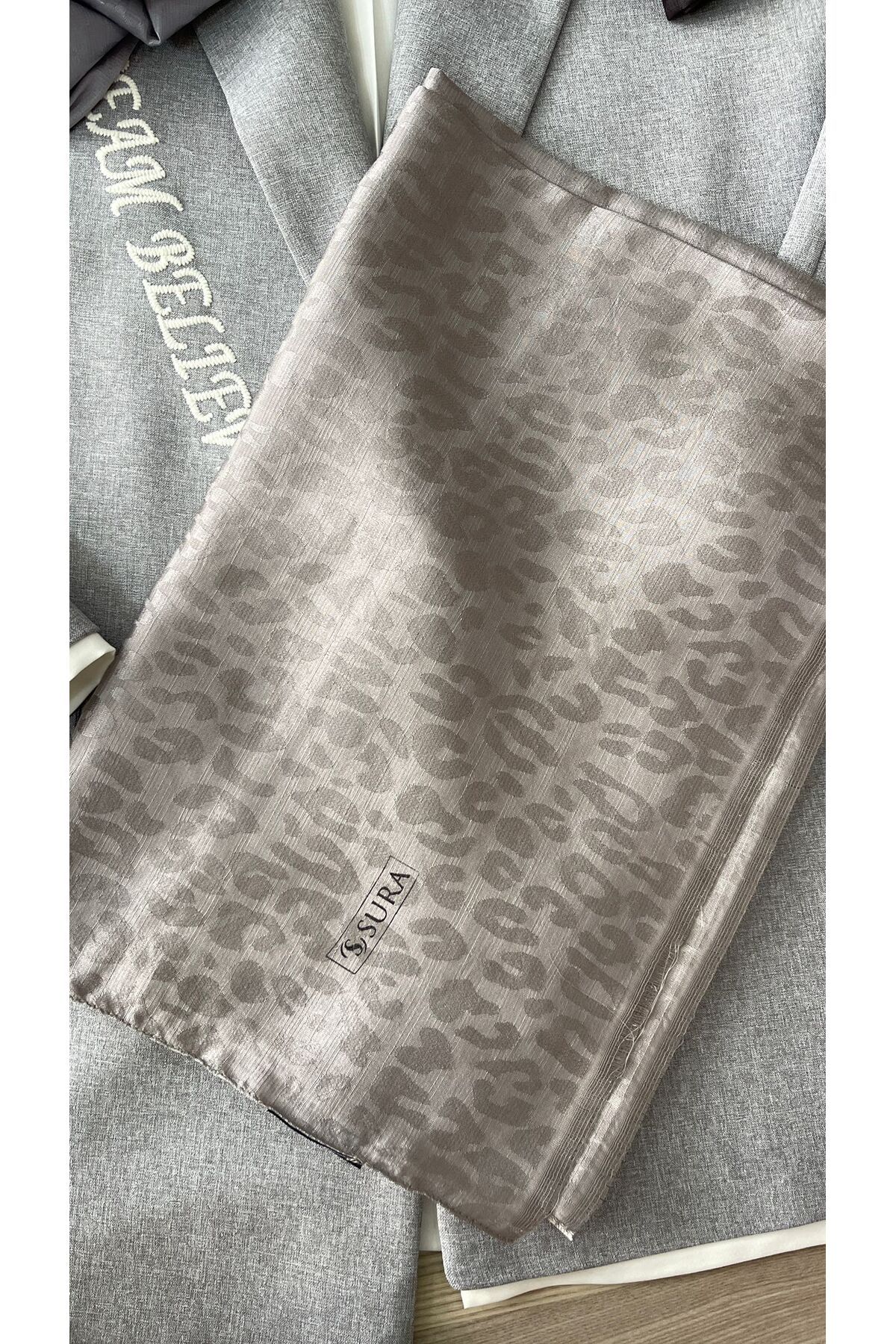 trentol LEOPAR DESEN ŞAL
