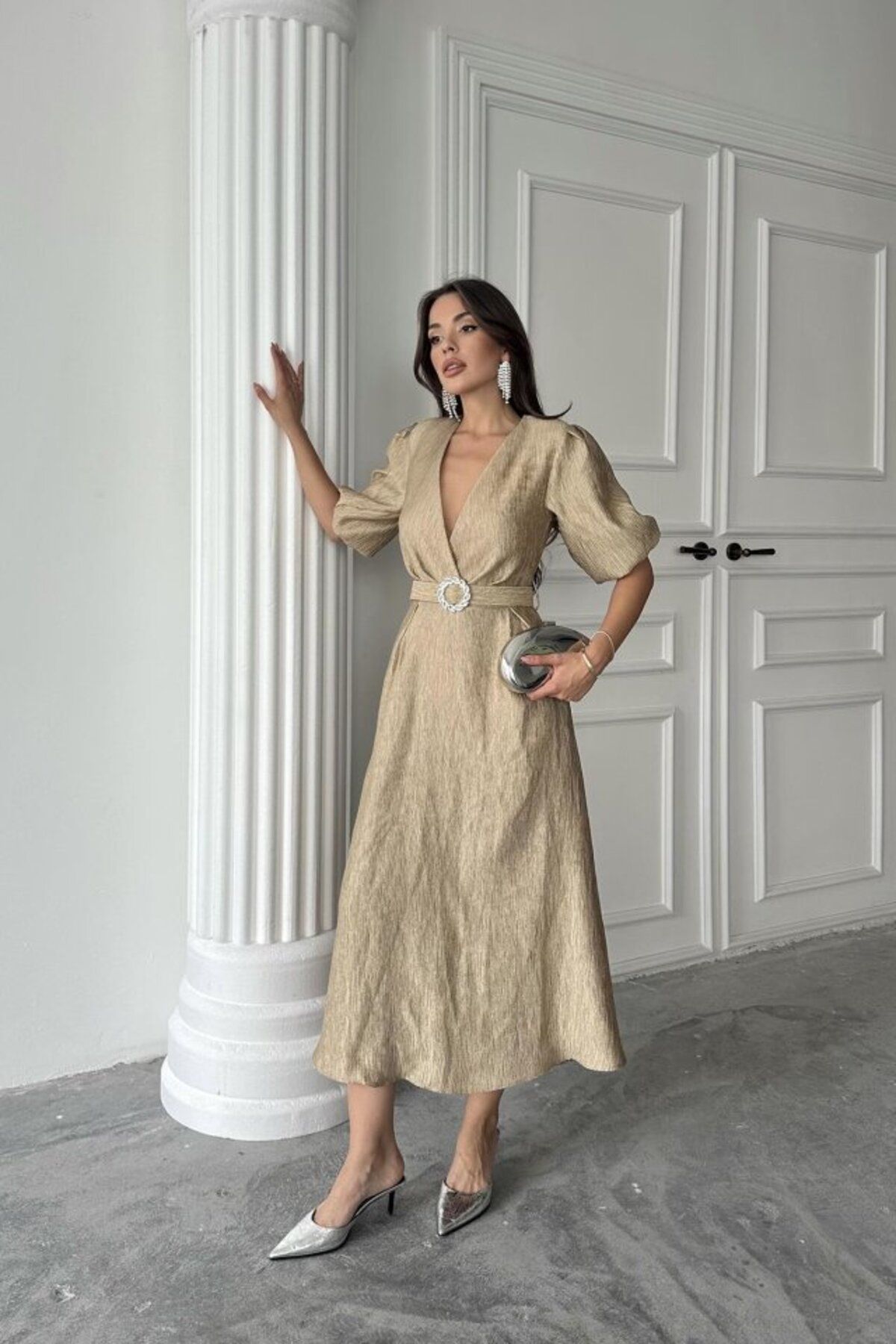 Arben Boutique Gold Işıltılı Kemerli Kruvaze Elbise