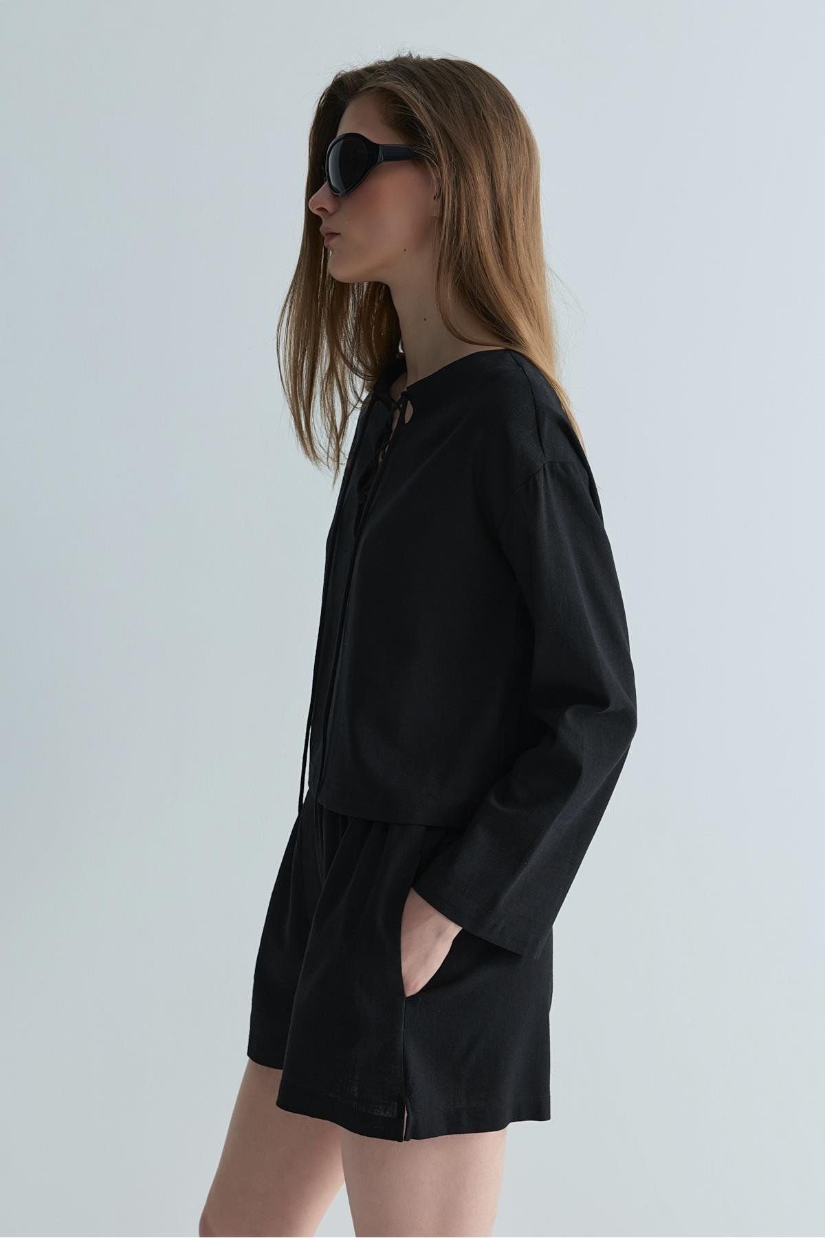 Suud Collection-Black Zoe Basic Linen Shorts 3