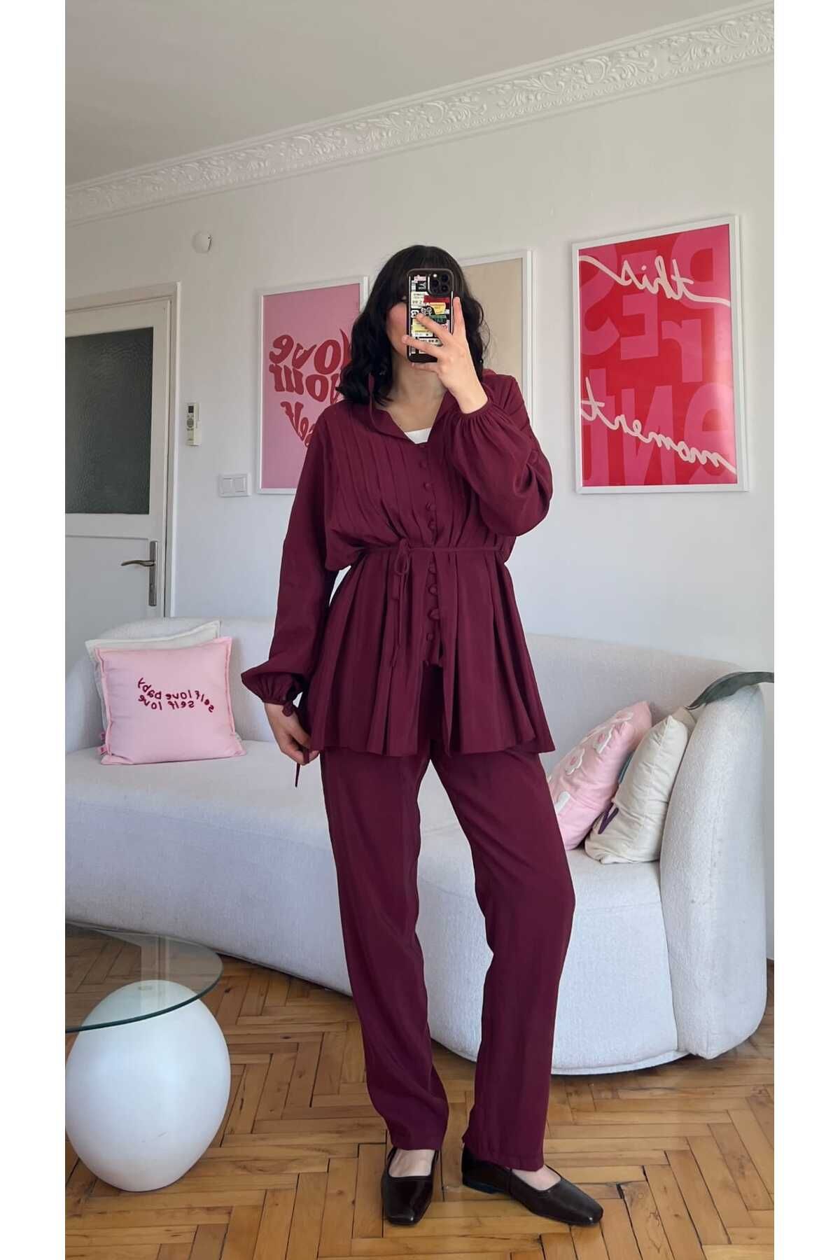 Moda İkra önü düğme detylı bağlamalı gömlek pantolon takım