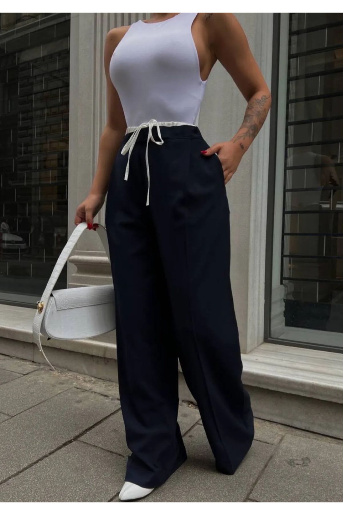 Butik KADIN ÇİFT BEL DETALI PİLELİ PALAZZO PANTOLON