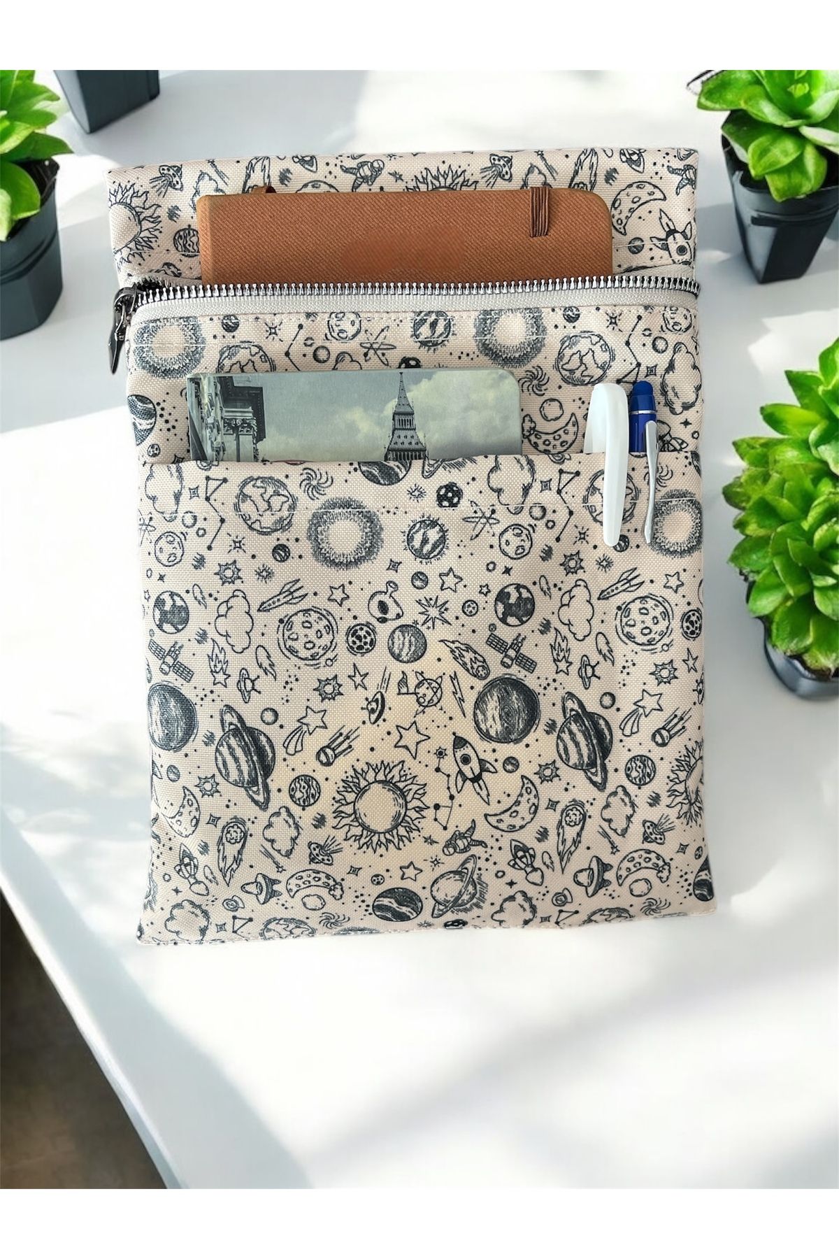Moserini Uzay Temalı - Desenli, Cepli, Kitap Çantası/Kılıfı Çok Amaçlı Çanta, Organizer - Space