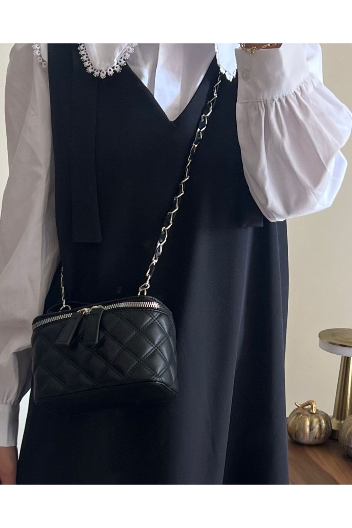 Butik Kadın Zincirli Kutu El Omuz Çantası