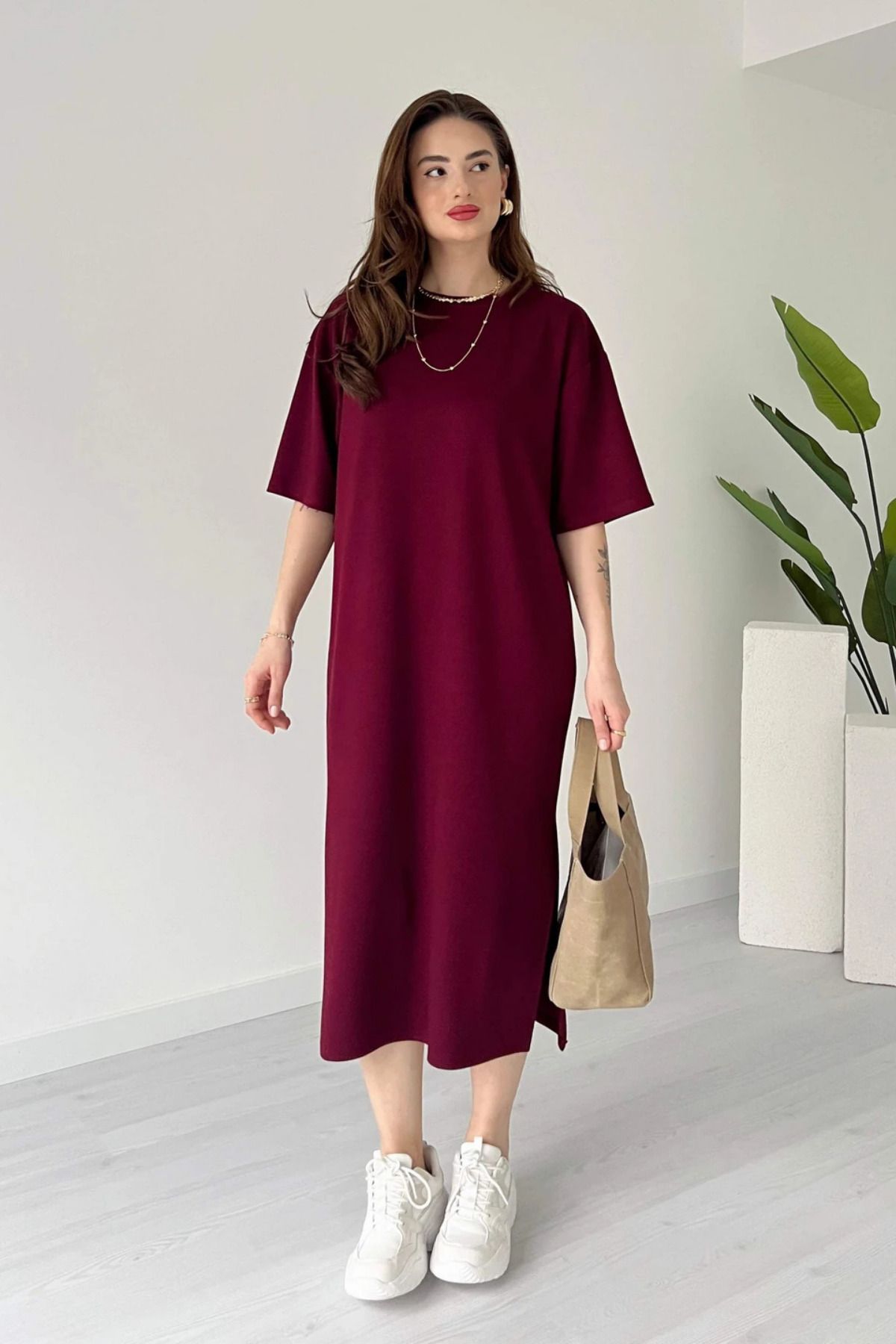 TrendyFashion Kadın Bordo Modal Kumaş Yırtmaçlı Oversize Elbise