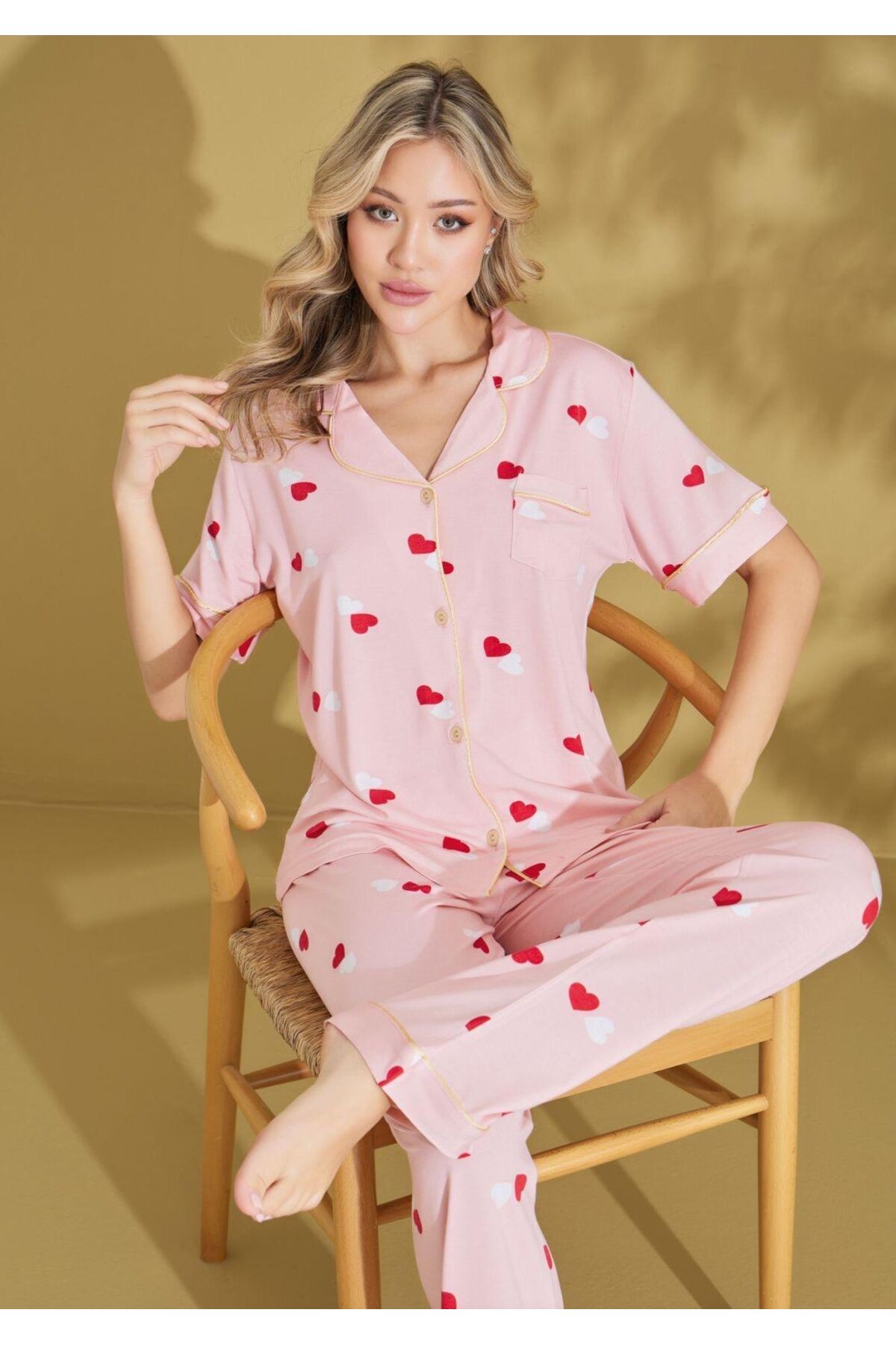 ÇağrıHome Kadın %100 Pamuklu Viskon Kumaş Pembe Kalp Desenli Gömlek Yaka Boydan Düğmeli Pijama Takımı