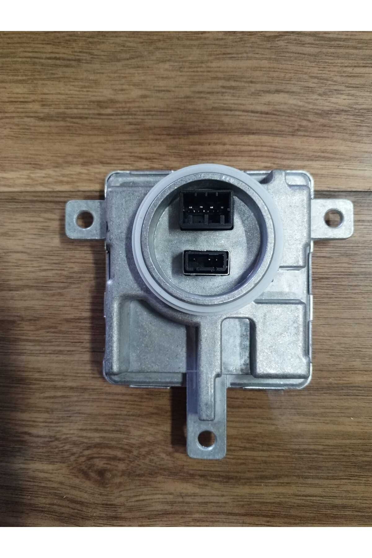 Audi AUDİ A1-A3-A5 FAR BEYNİ OEM 8K0941597E MODEL 2011-2016