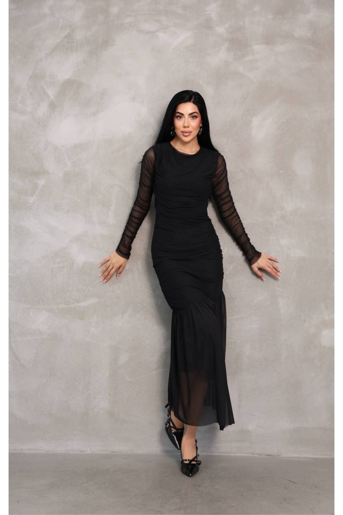 Castivo Fashion Tül Detaylı Büzgü Tasarım Uzun Gece Elbisesi