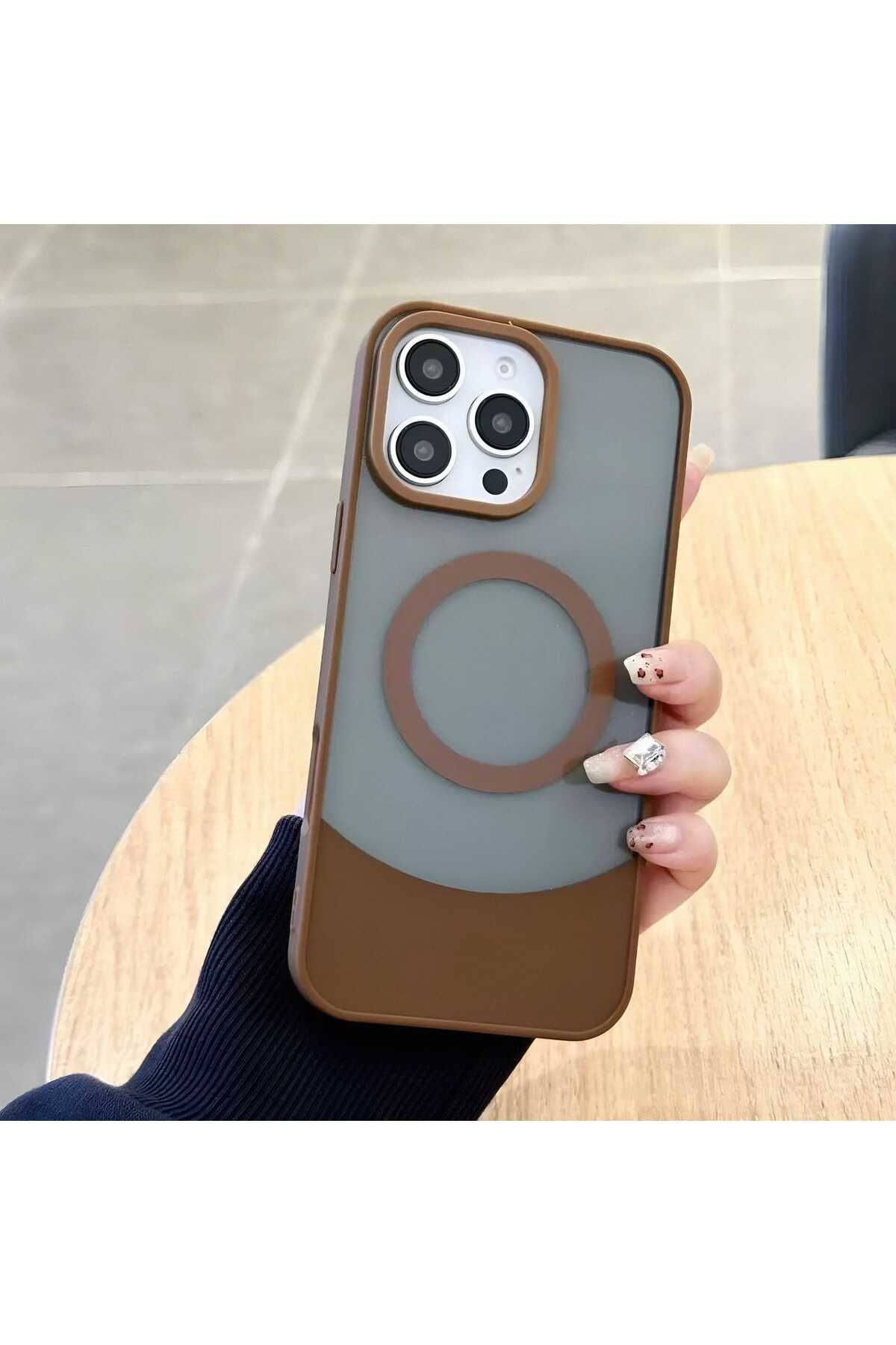 KumOziShop Iphone 15 ProMax Uyumlu Mat Darbeye Dayanıklı Orta Bölüm Şeffaf MagSafe Özellikli Kılıf