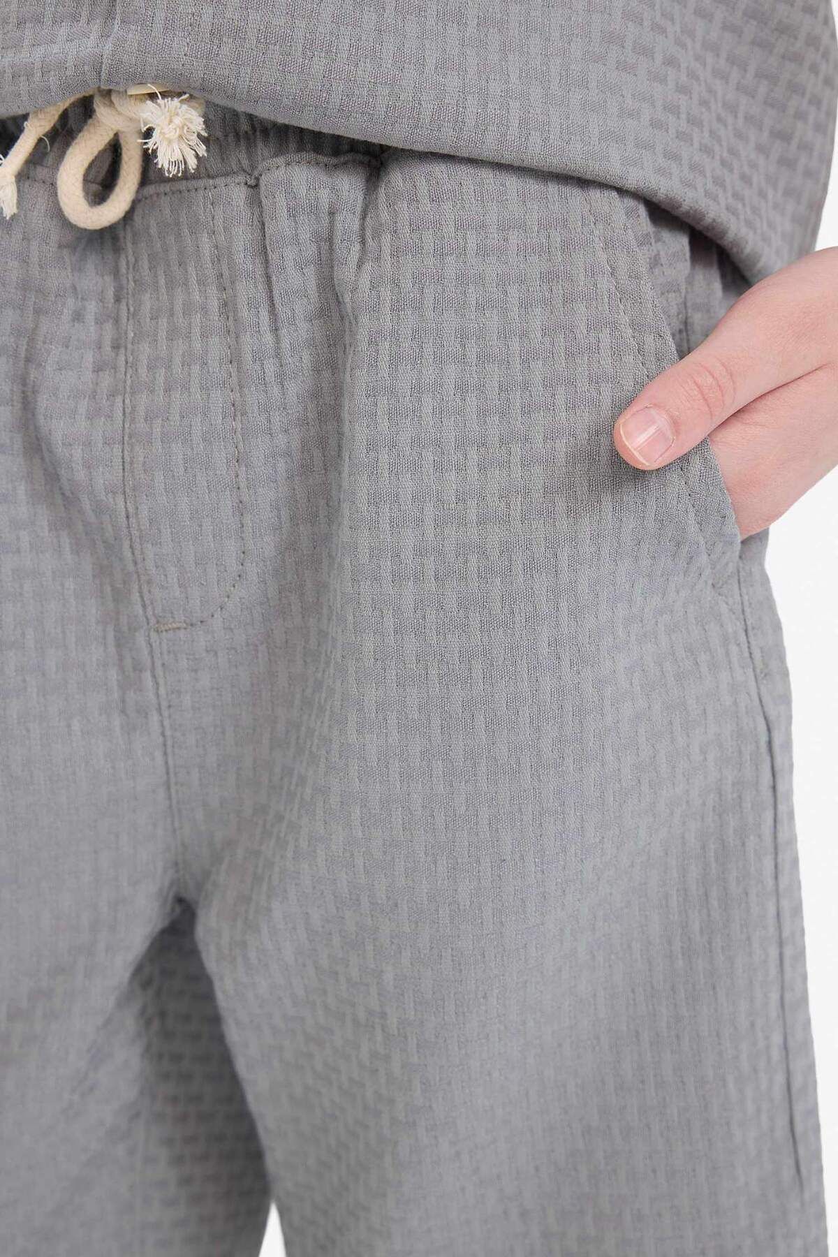 DeFacto-Boy's Regular Fit Textured Shorts E7014A825Hs 5