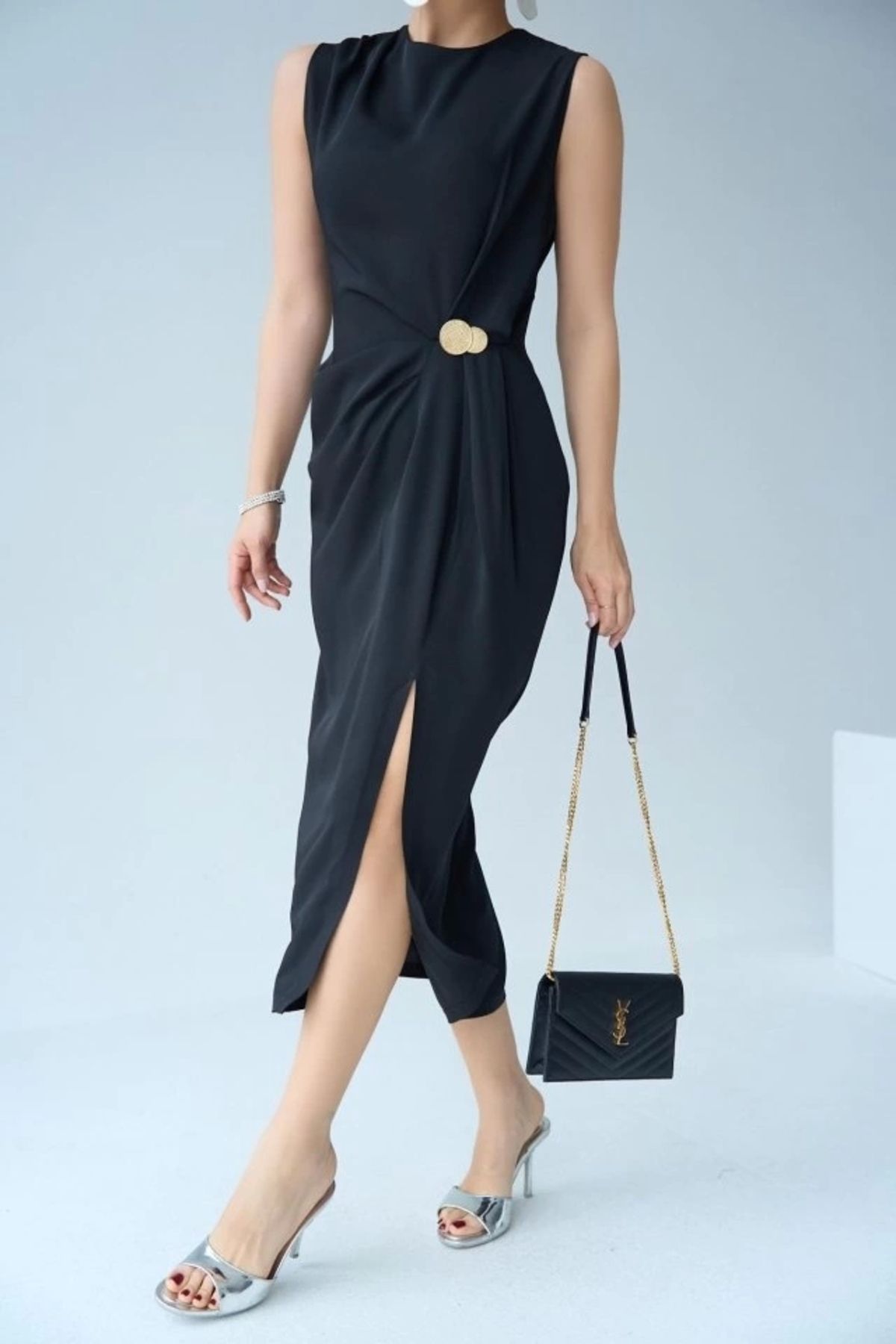 Butik Belden Düğmeli Elbise - Siyah