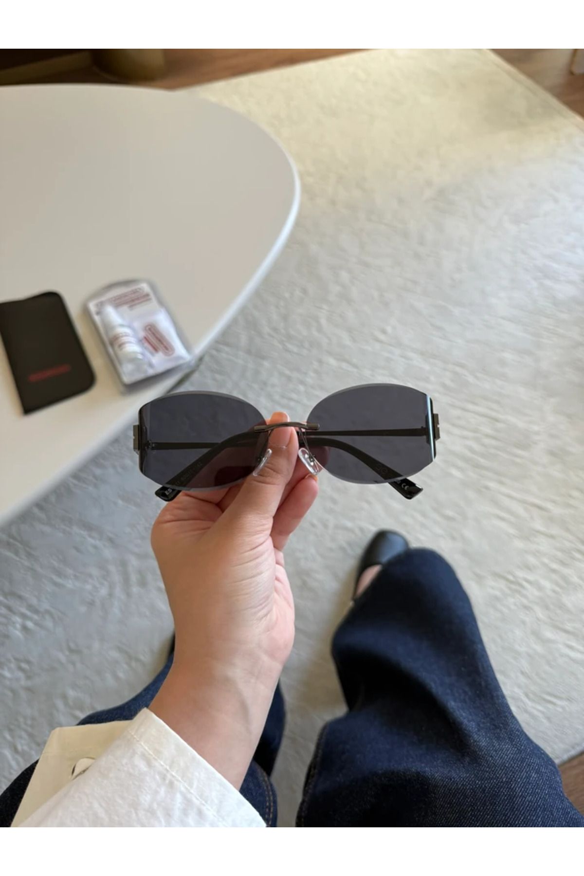 RoseandRoses Kayley Logo Detaylı Orijinal Model Yeni Sezon Güneş Gözlüğü Siyah Cam
