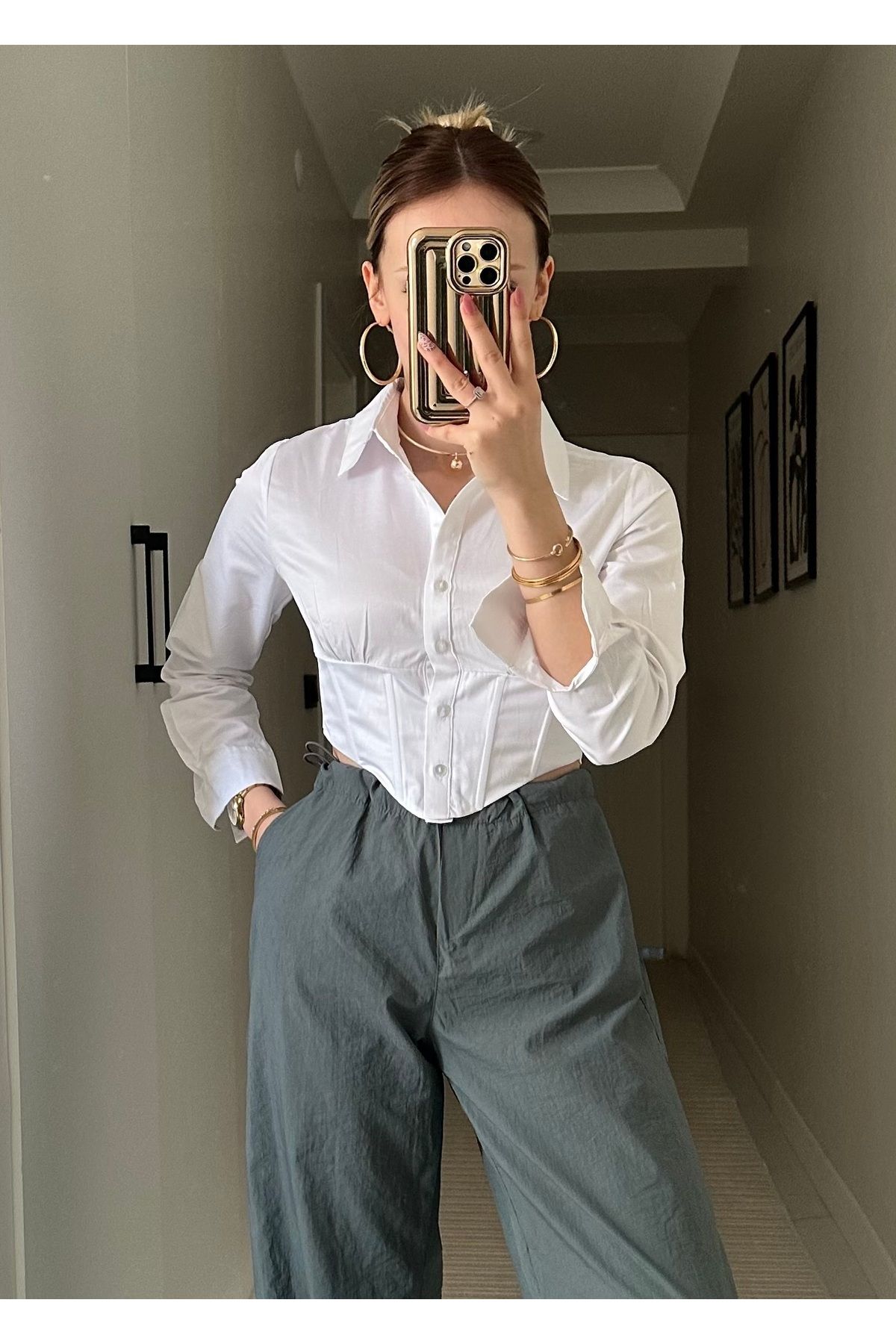 RAVİ Korse detaylı crop gömlek