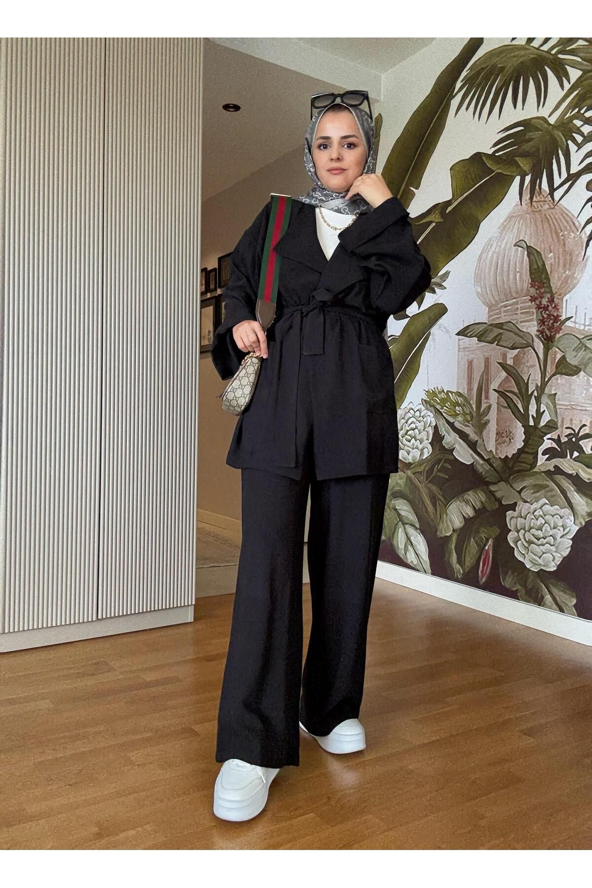 Aselim Hijap Moda İthal Dokuma Dökümlü Ceket Kuşaklı İkili Takım Siyah