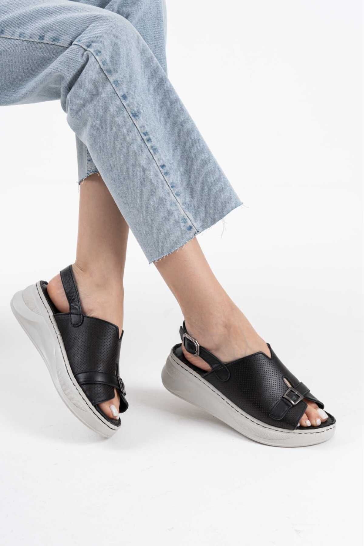 Halat Shoes Kadın Siyah Hakiki Deri Klasik Sandalet HLT-201-Siyah