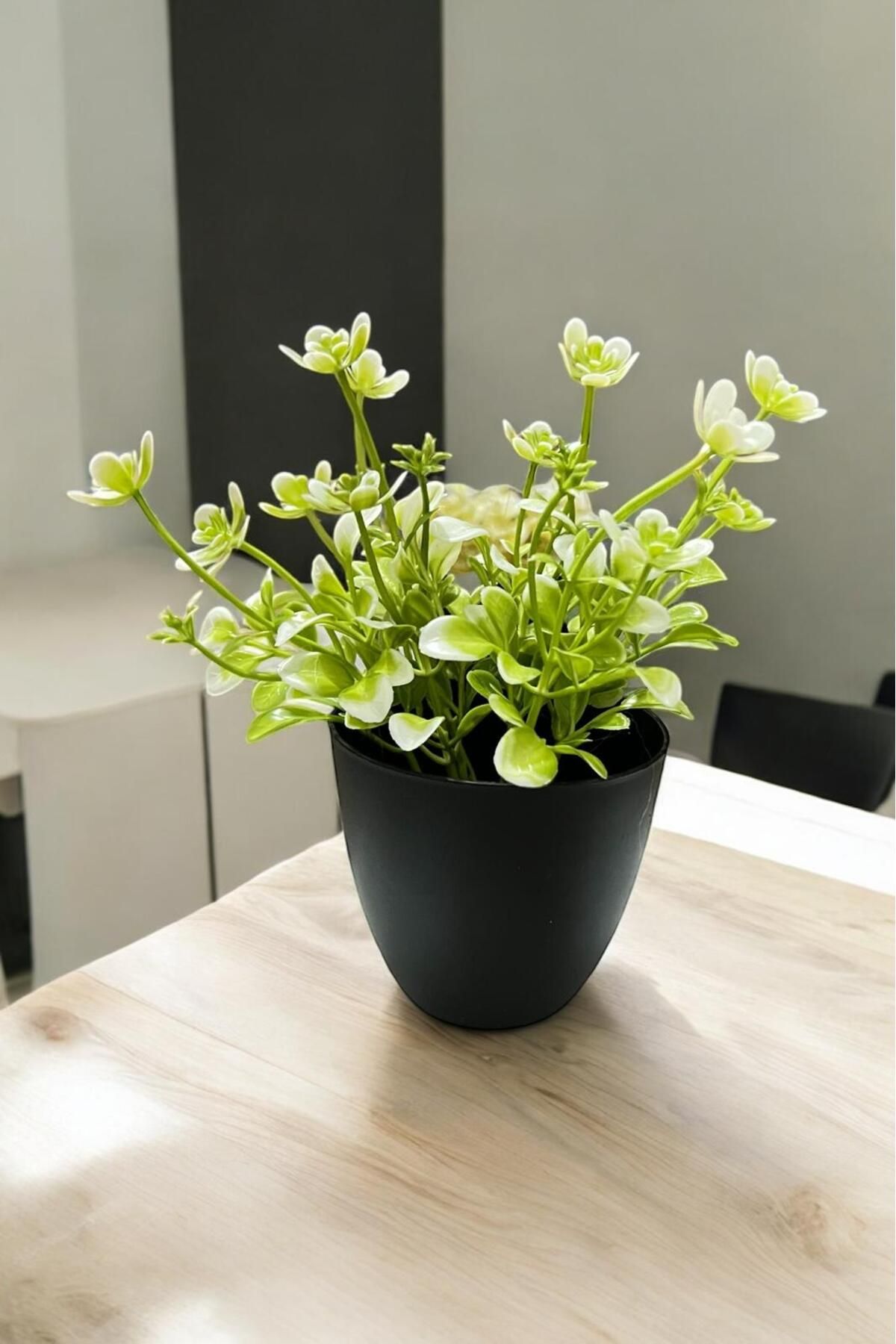 Akkoyunlu home Beyz Kır Çiçeği Yapay Çiçek Saksı