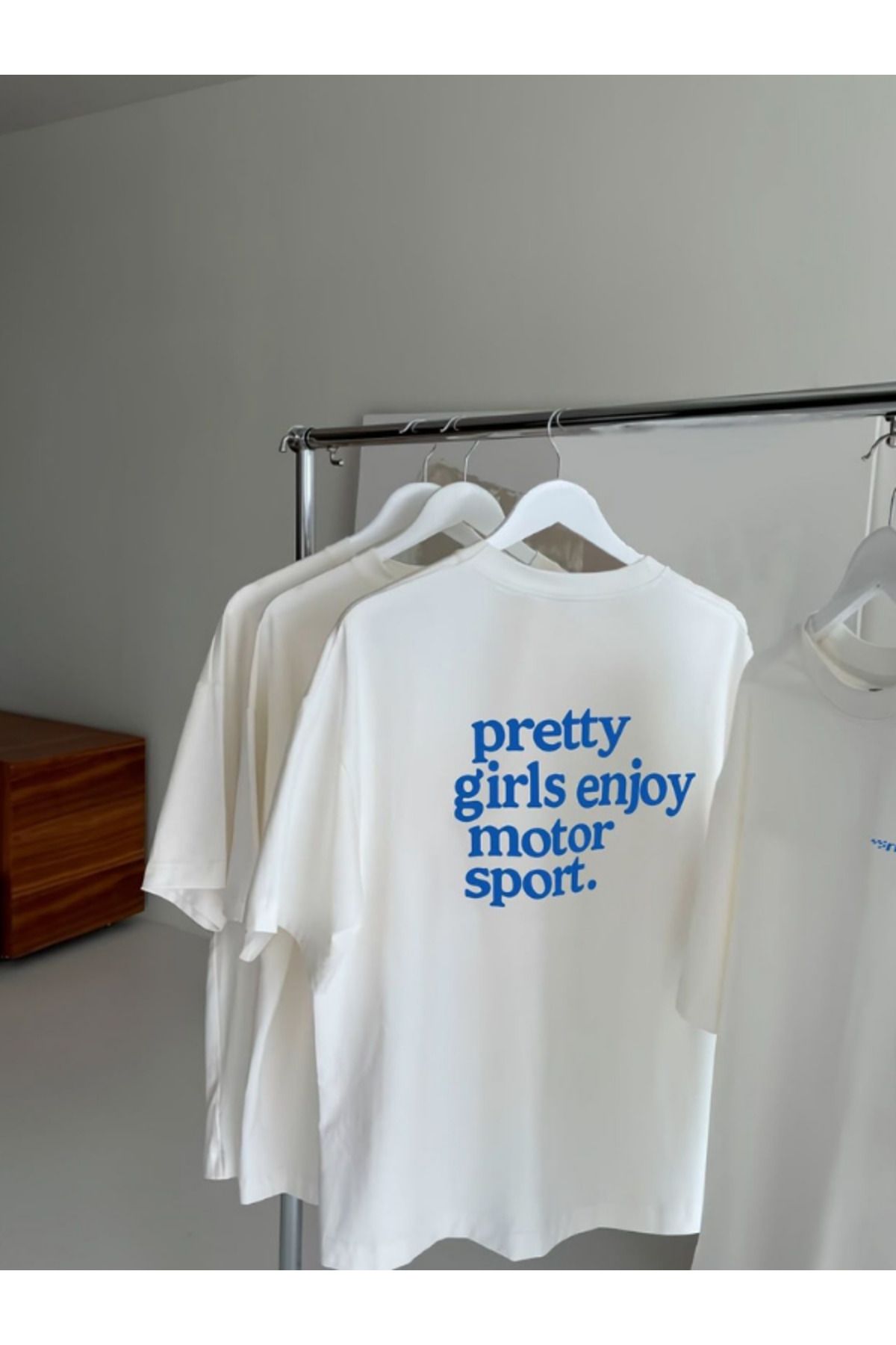 DEEFWEAR DREICH PRETY GIRLS ENJOY MOTOR SPORT BASKILI BEYAZ TSHIRT