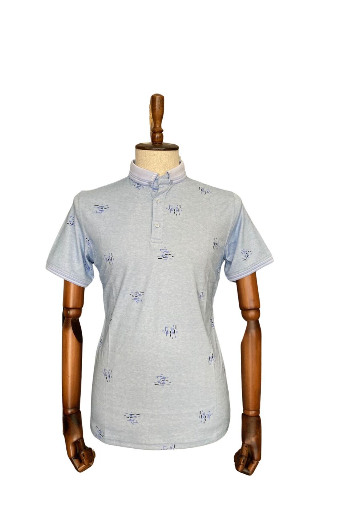 Butik Polo Yaka Desenli Tişört