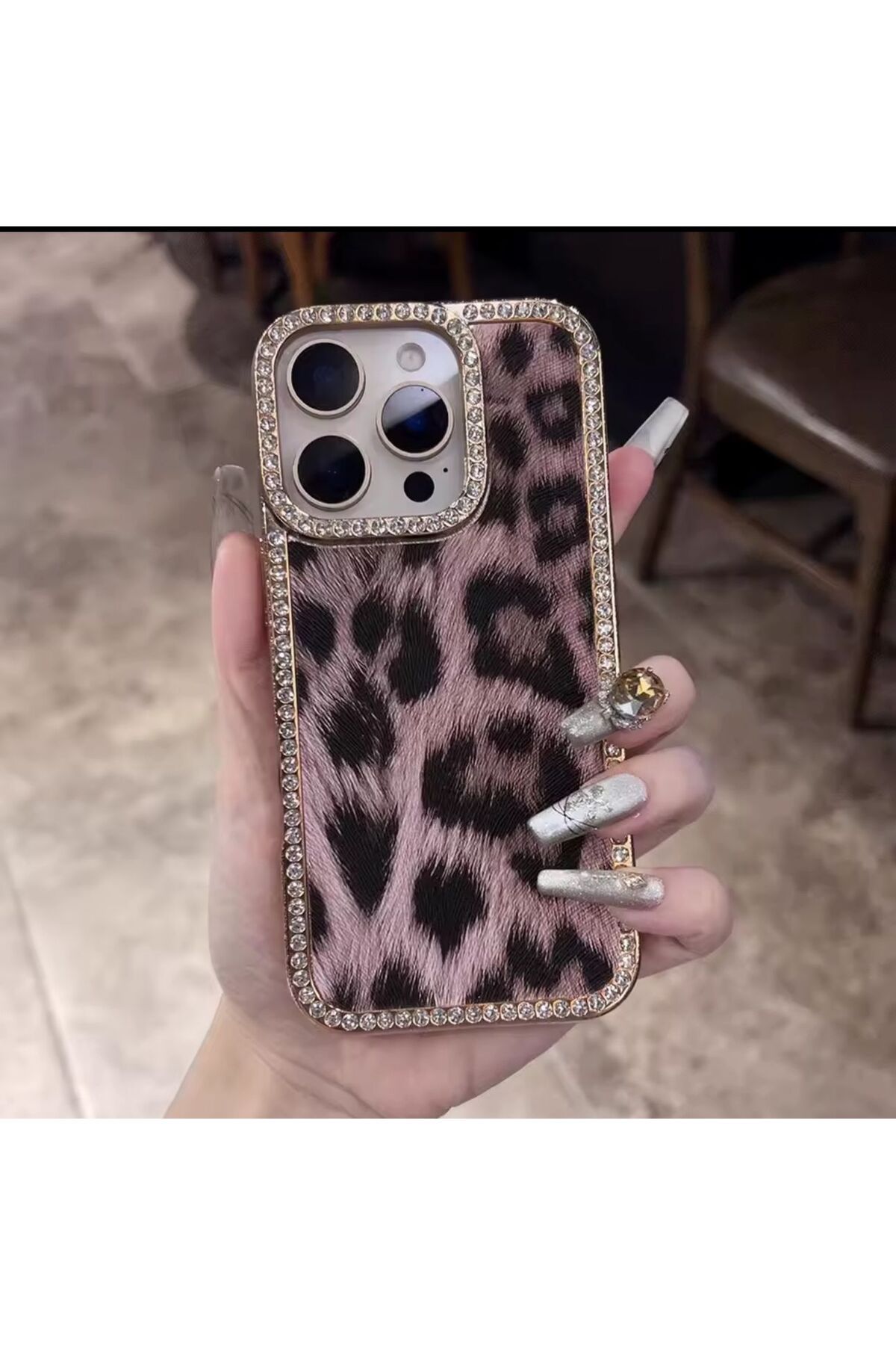 PEXURA TECH İphone 11 Leopar ve Taşlı Telefon Kılıfı