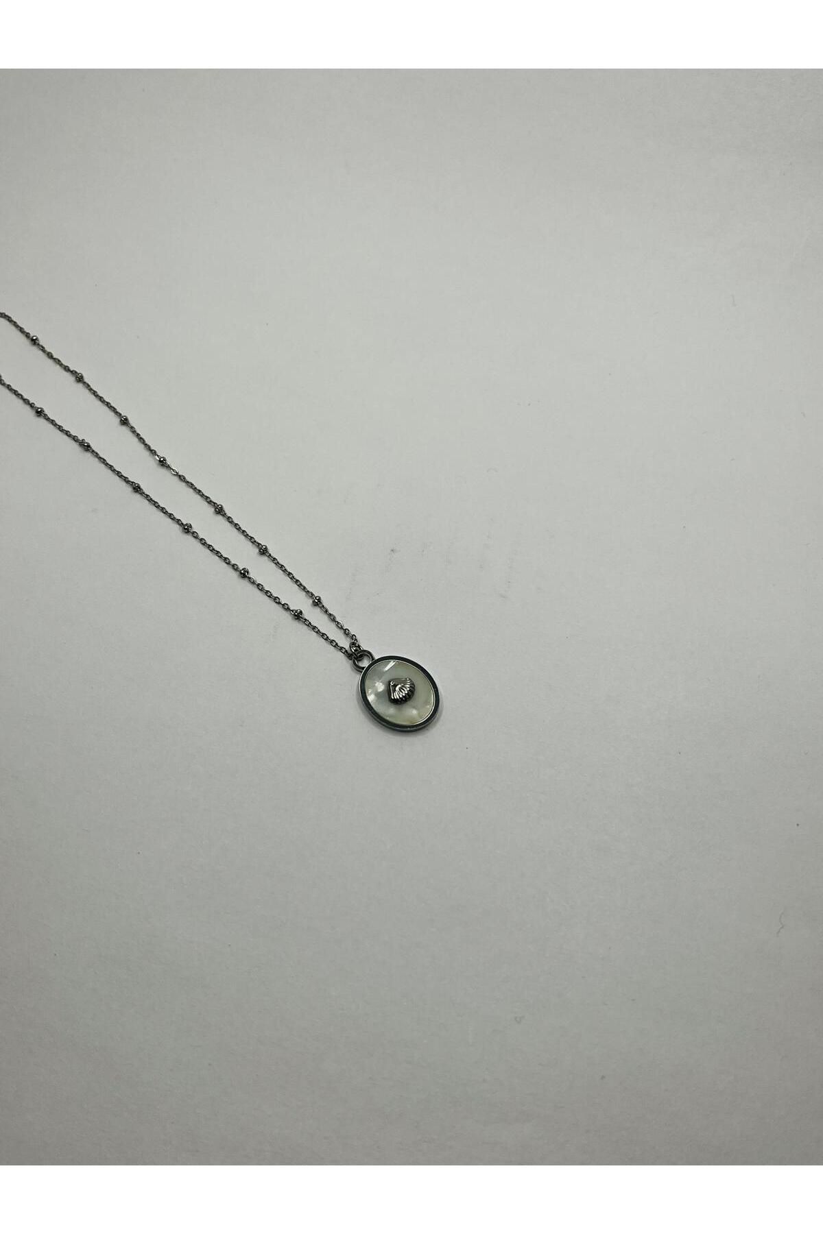 ASİN ACCESSORİES Çerçeveli Mini Midye Kolye - Çelik Kolye