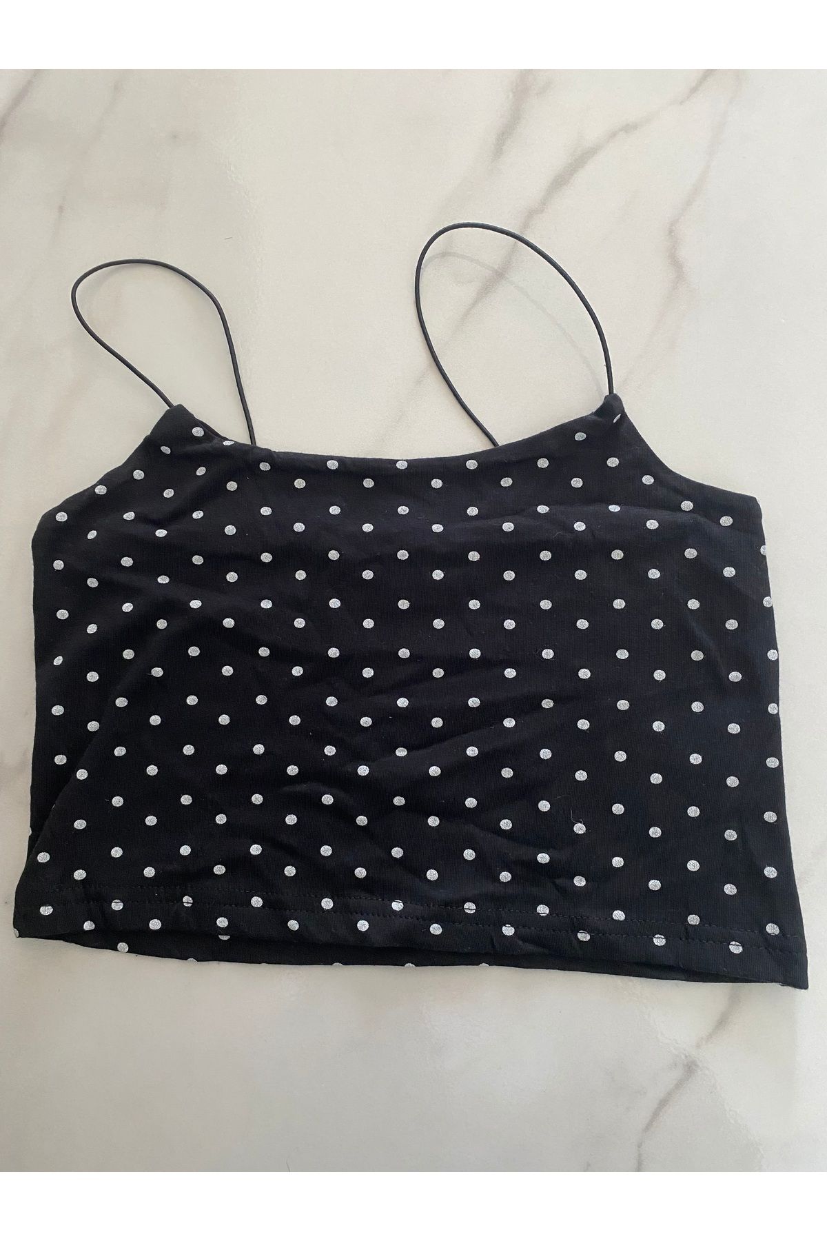 İNCİ MABEL BUTİK İP ASKILI CROP