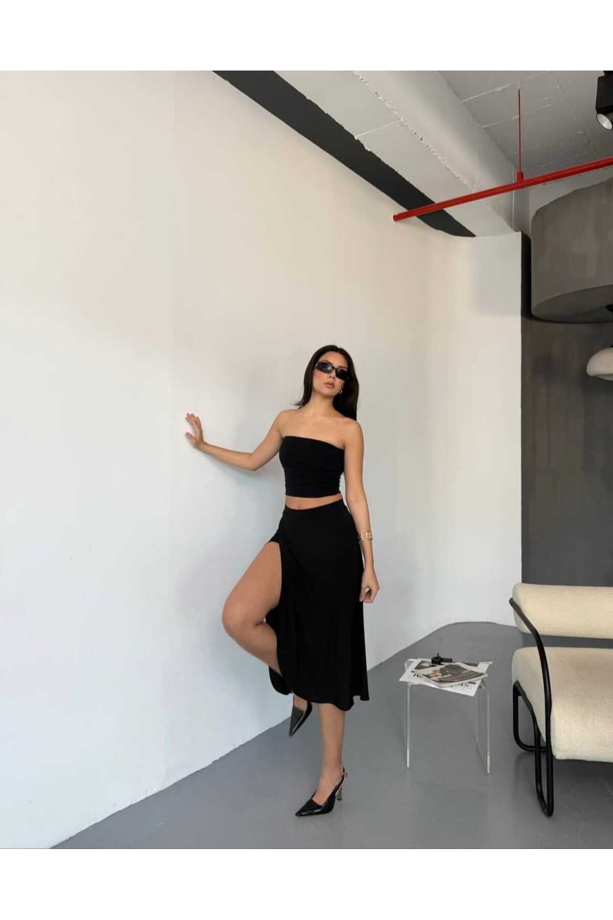 ZNG MODA Cep Detaylı Uzun Yırtmaçlı Şort Etek