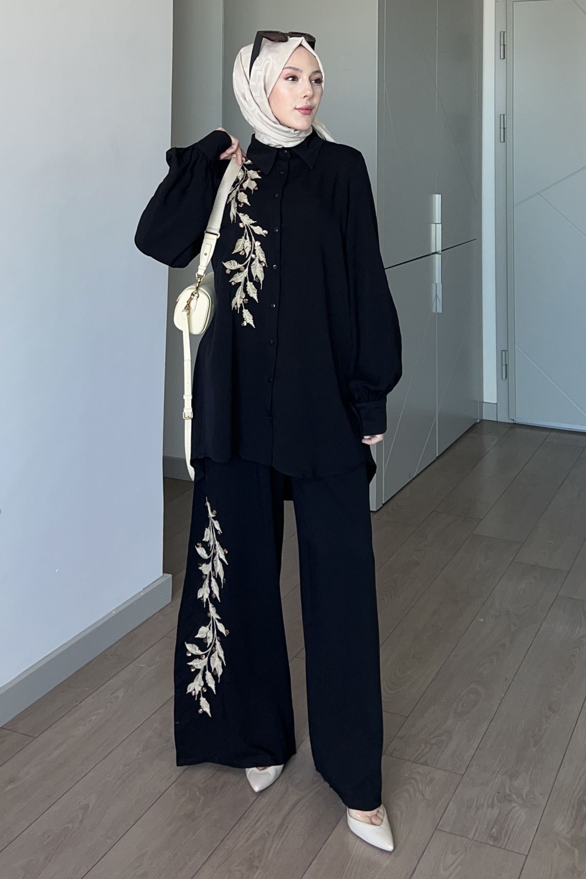 Saklı Butik Fulya Payet Nakışlı İkili Takım SK-8420