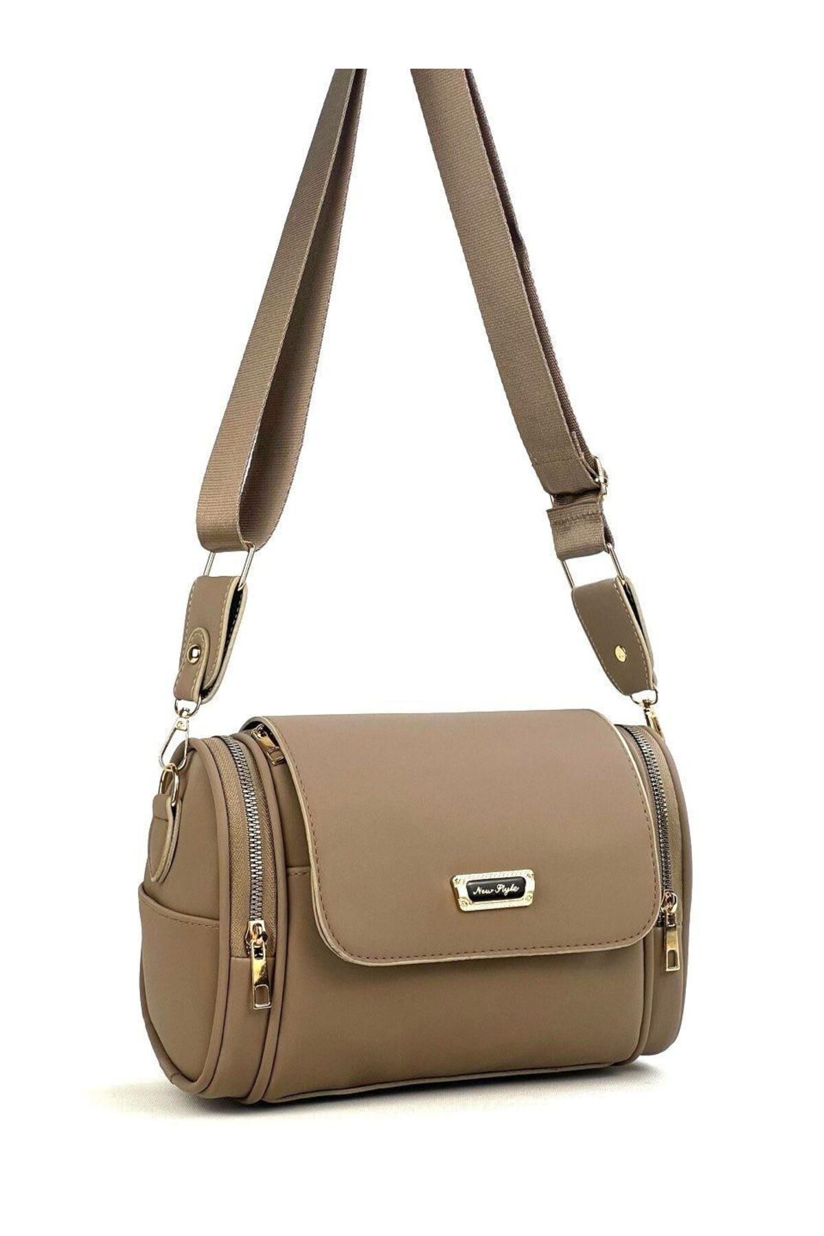 byFOX Fashion Kadın 6 Gözlü Silindir Çapraz Çanta Armalı (arma değişiklik gösterebilir)En:24cm Boy:16cm Dip:9cm