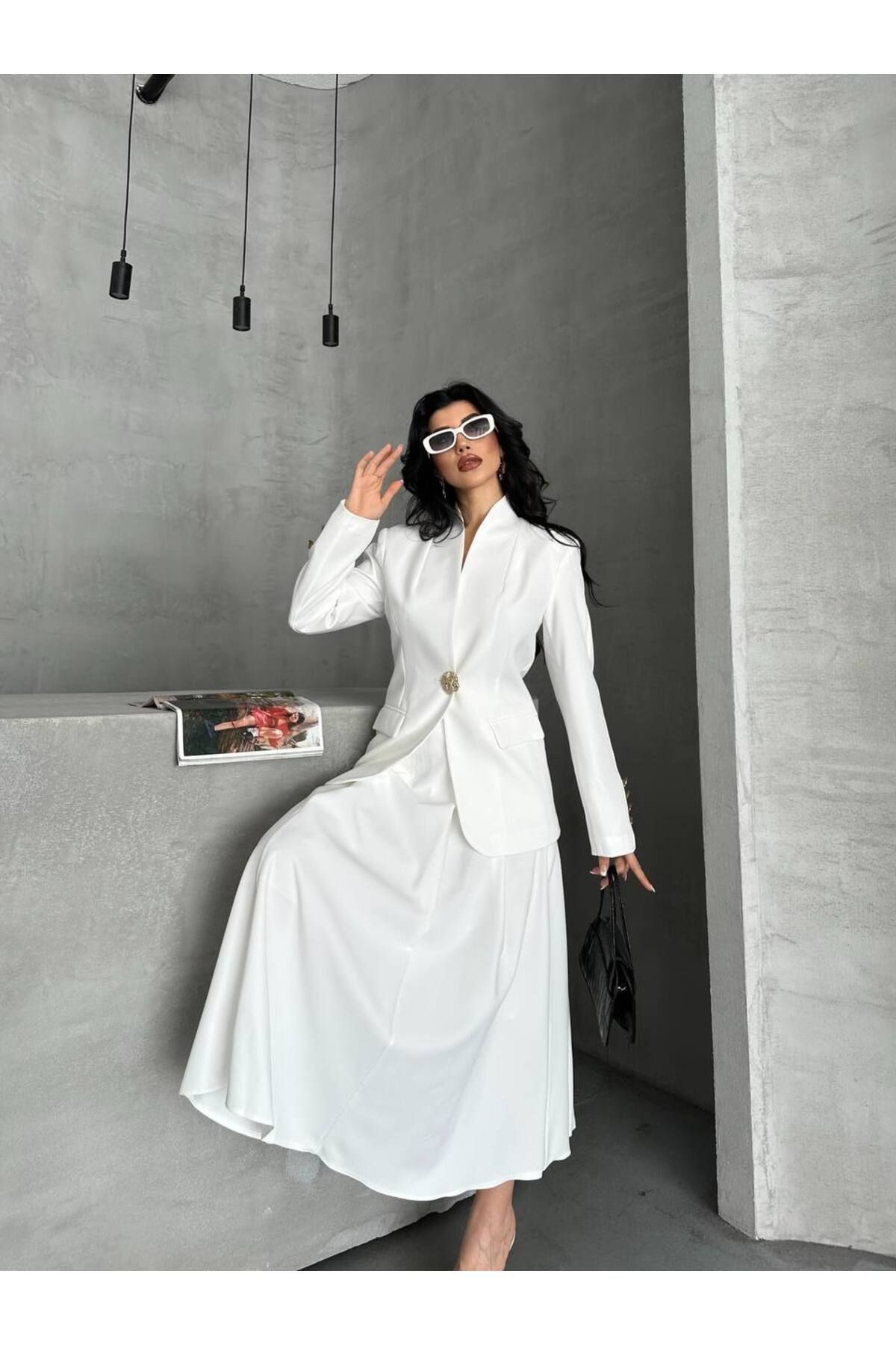 BARG FASHION Kadın Tek Gold Düğme Detaylı Ceket Etek Takım