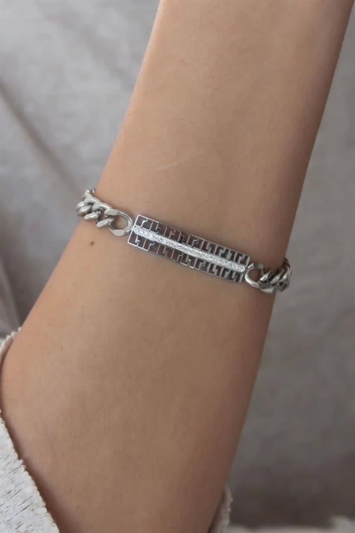 Lale Moda Çelik Gümüş Renk Zincir Model Zirkon Taşlı Kadın Bileklik