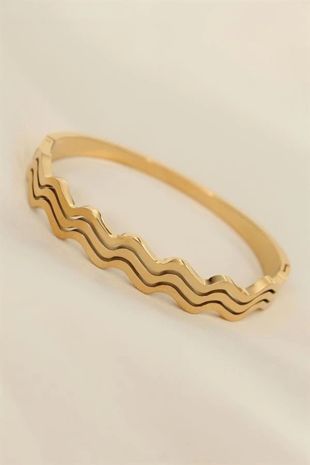 Lale Moda Çelik Gold Renk Dalgalı Model Kelepçe Bilezik