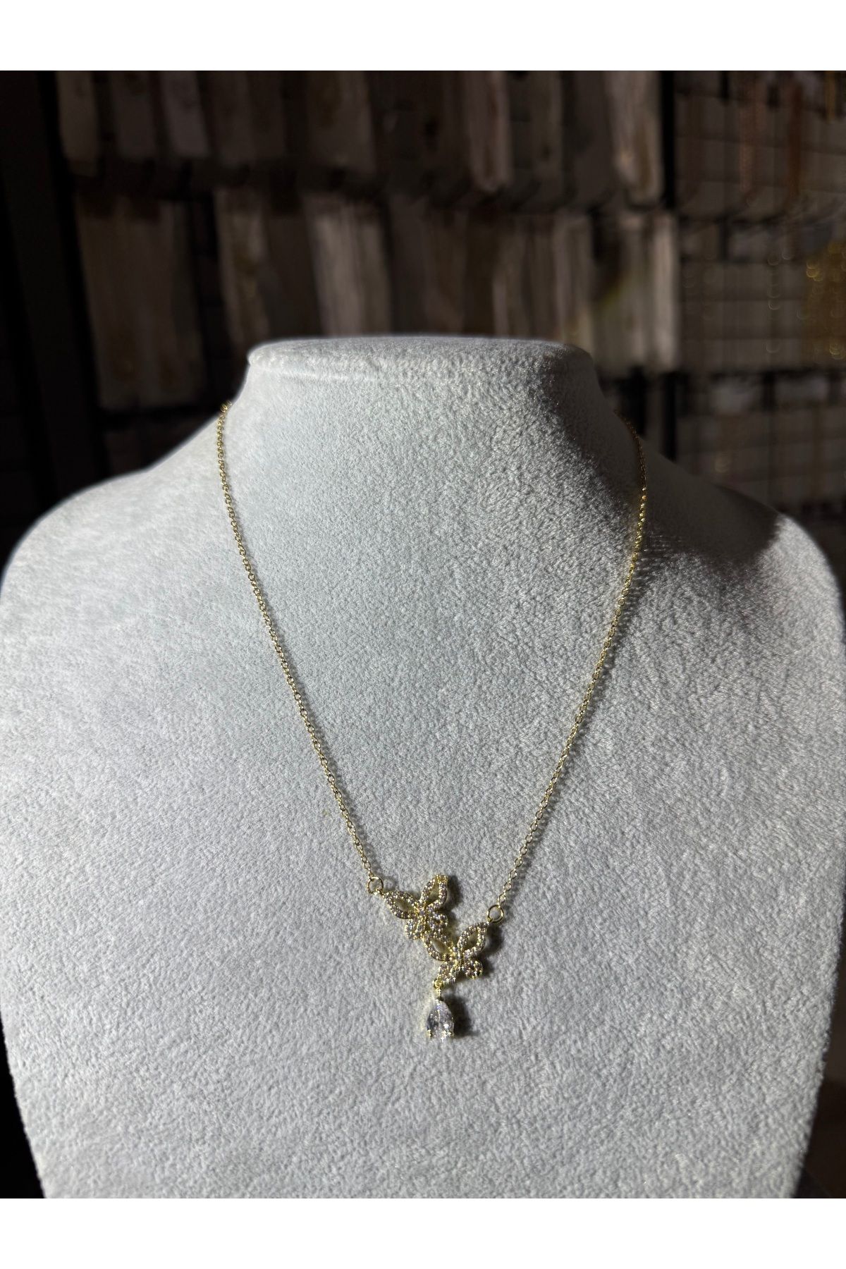 XUPING JEWELRY 18K taş detaylı Çelik kolye paslanmaz kararmaz