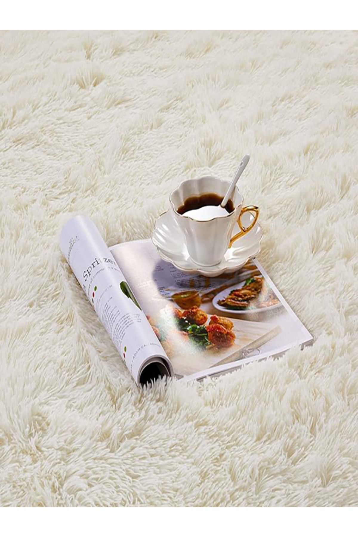 GH Geyikli Home Krem Peluş Halı Post Kürk Yumuşak Halı Kaymaz Taban Makinede Yıkanabilir.