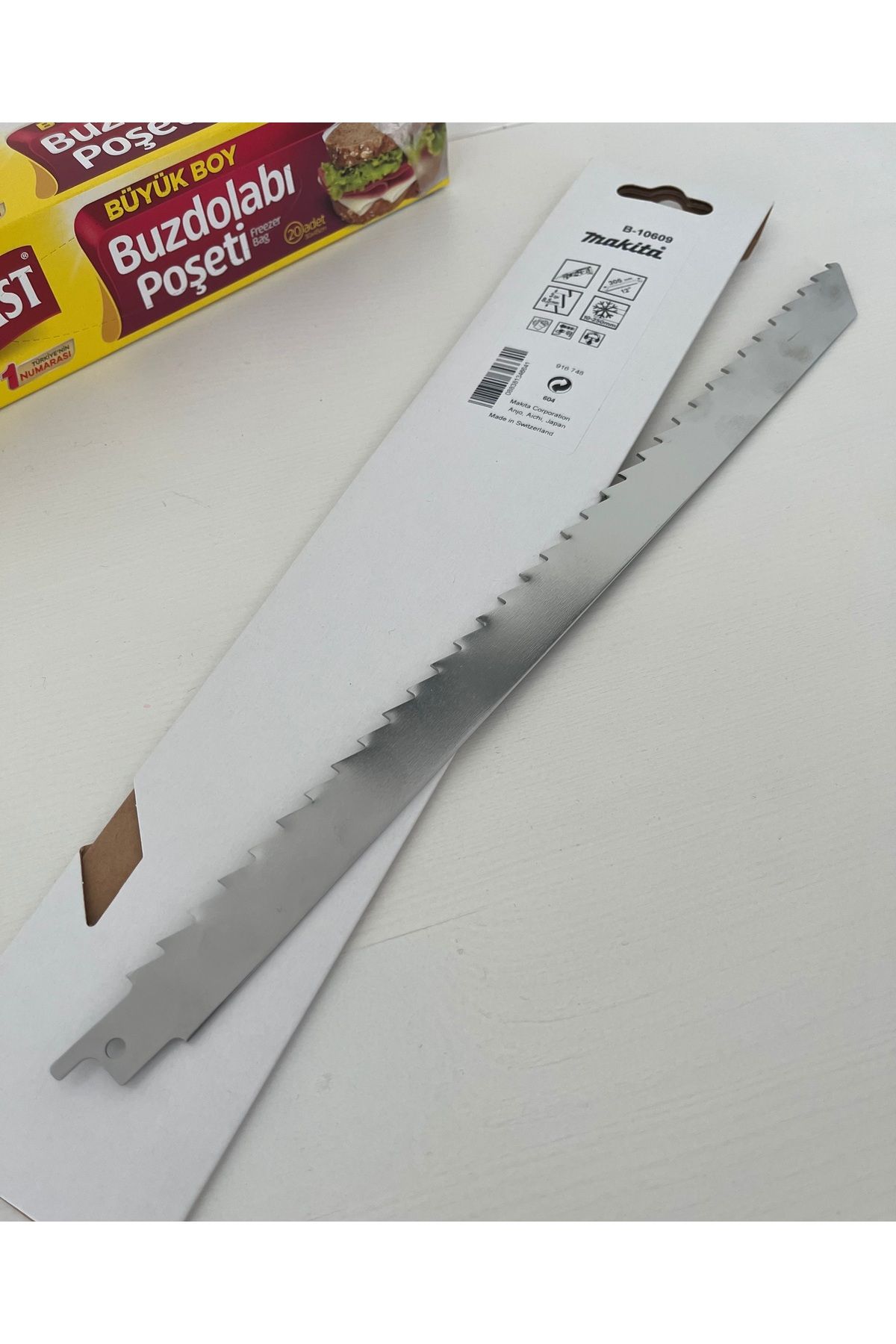 Makita B-10609 305 mm Tilki Kuyruğu Bıçağı - Buz ve Kemik Kesme (Buzdolabı Poşeti Hediye)