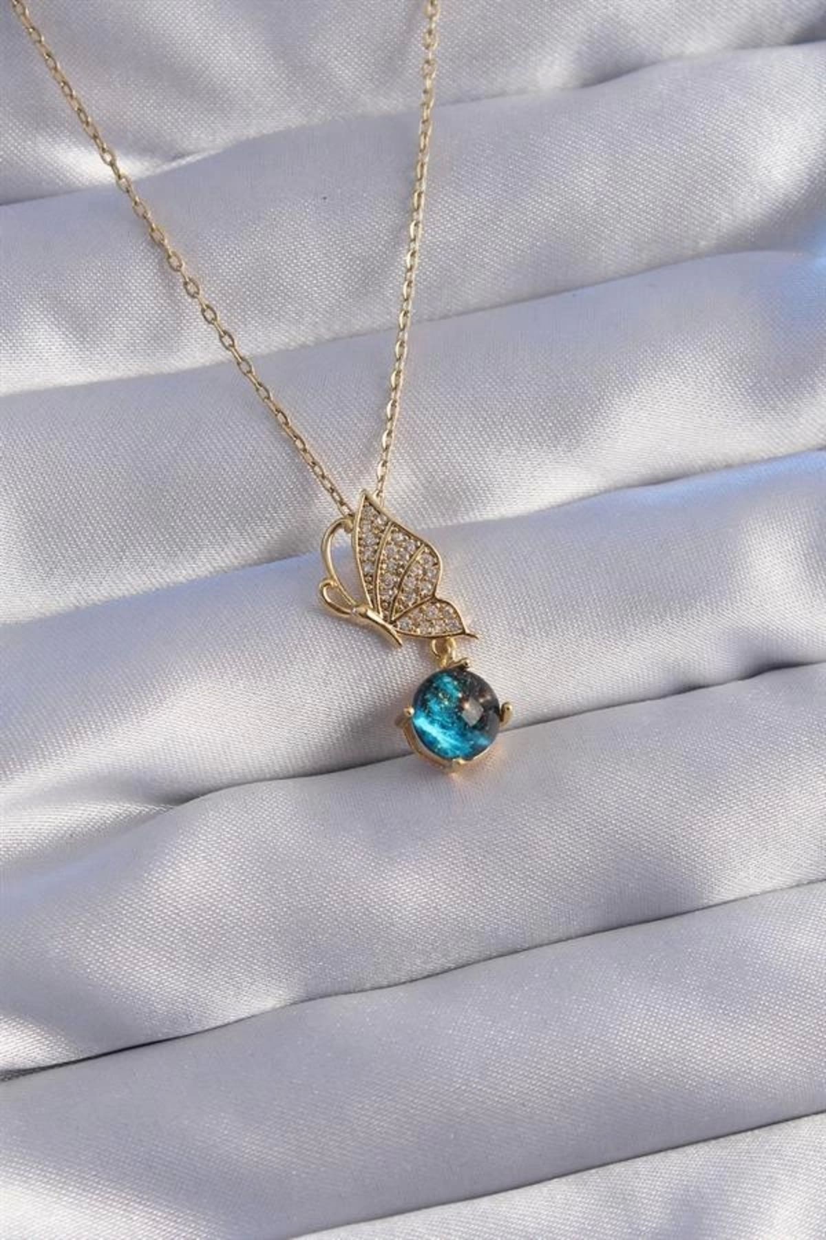 Lale Moda 316L Çelik Zincir Gold Renk Zirkon Taşlı Kelebek Figürlü Gezegen Kolye