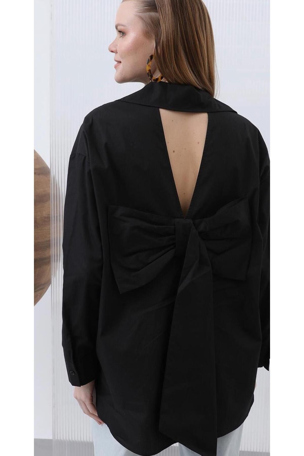 Butik fiyonk detay sırt dekolteli gömlek