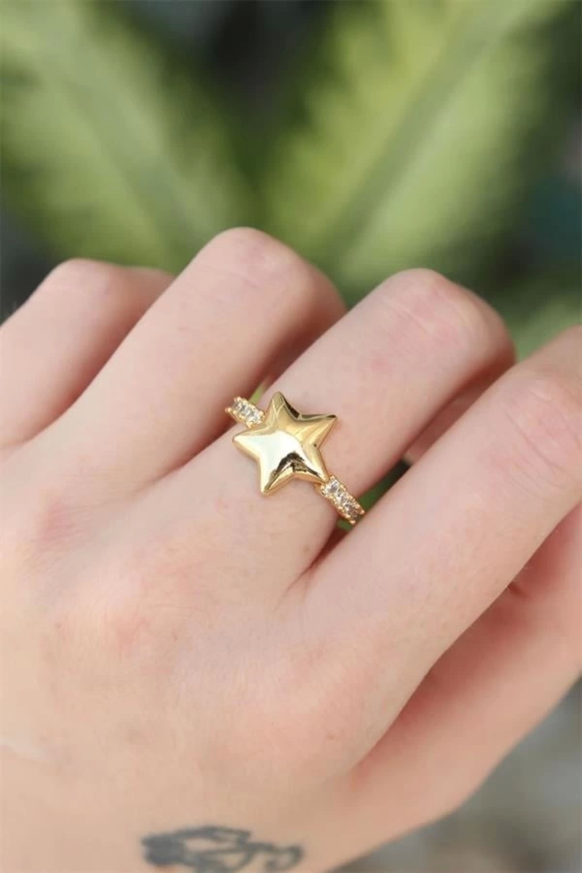 Lale Moda Pirinç Gold Renk Ayarlanabilir Zirkon Taşlı Yıldız Yüzük