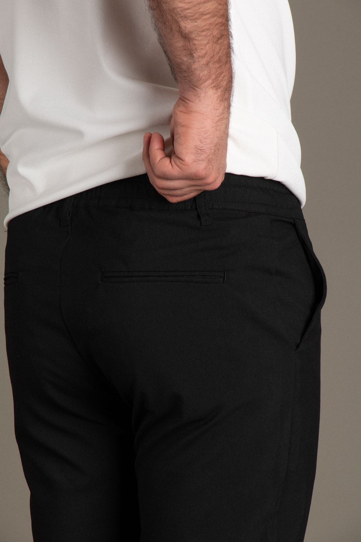 ZEKİ ÖZER-Men's Black String Jogger Pants 5