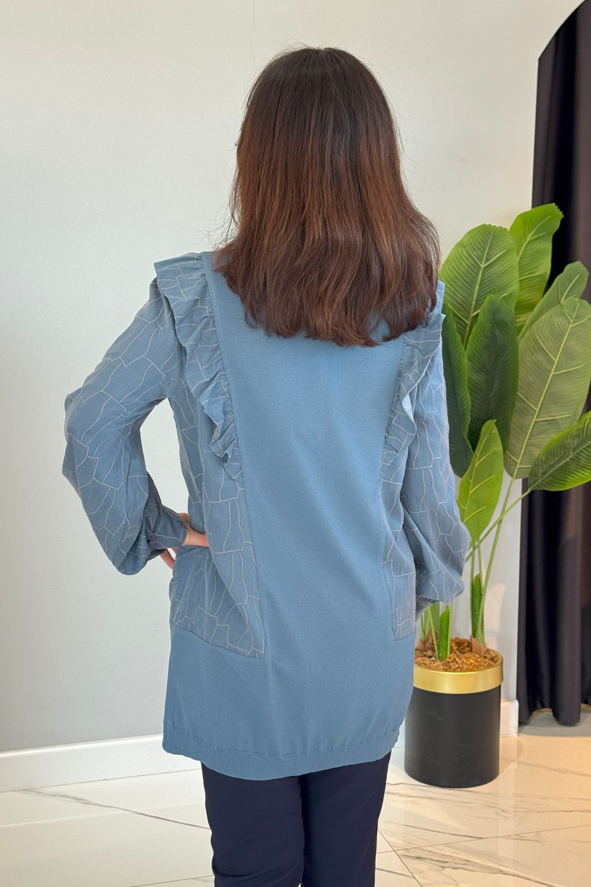 Nuss-Ruffle Detail Buttoned Cardigan 6051 Blue 4