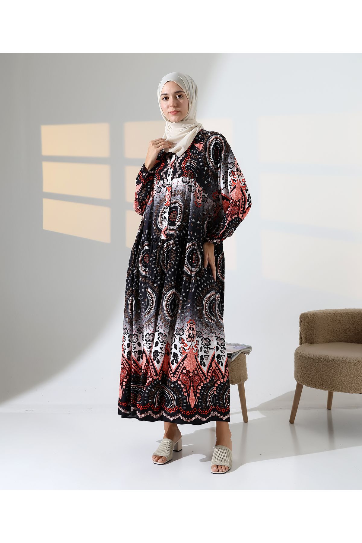 Mihran Butik Kadın 100% Pamuk Viskon Desenli Siyah Tesettür Elbise