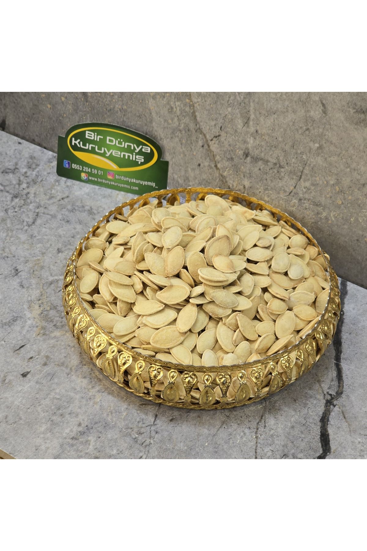 Bir Dünya Kuruyemiş Jumbo Ekstra Kabak Çekirdeği Az Tuzlu 900 G